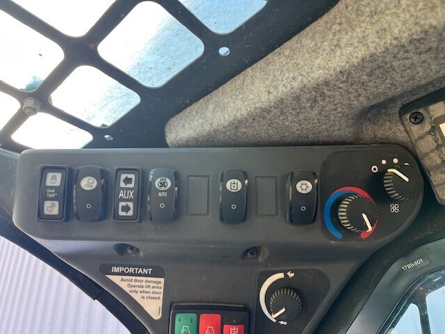 2023 Deere 325G Skid Steer