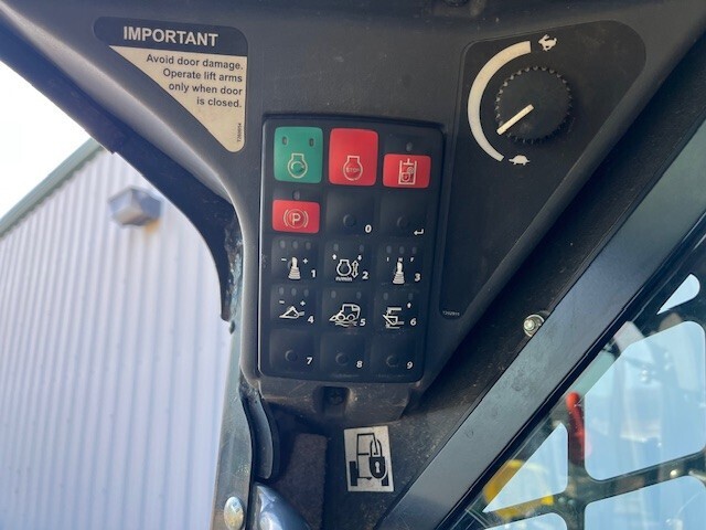 2023 Deere 325G Skid Steer