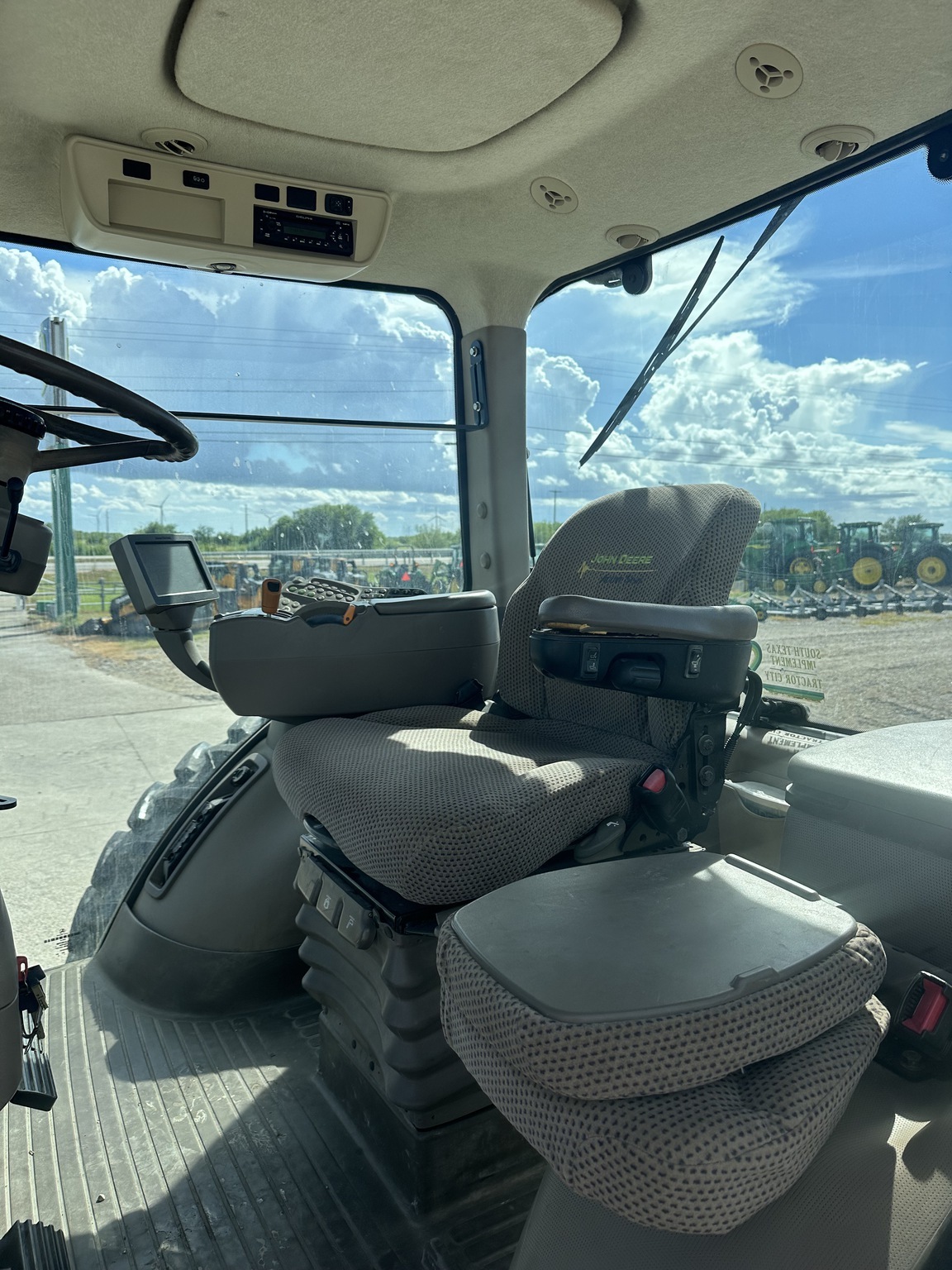 2012 John Deere 8285R Tractor