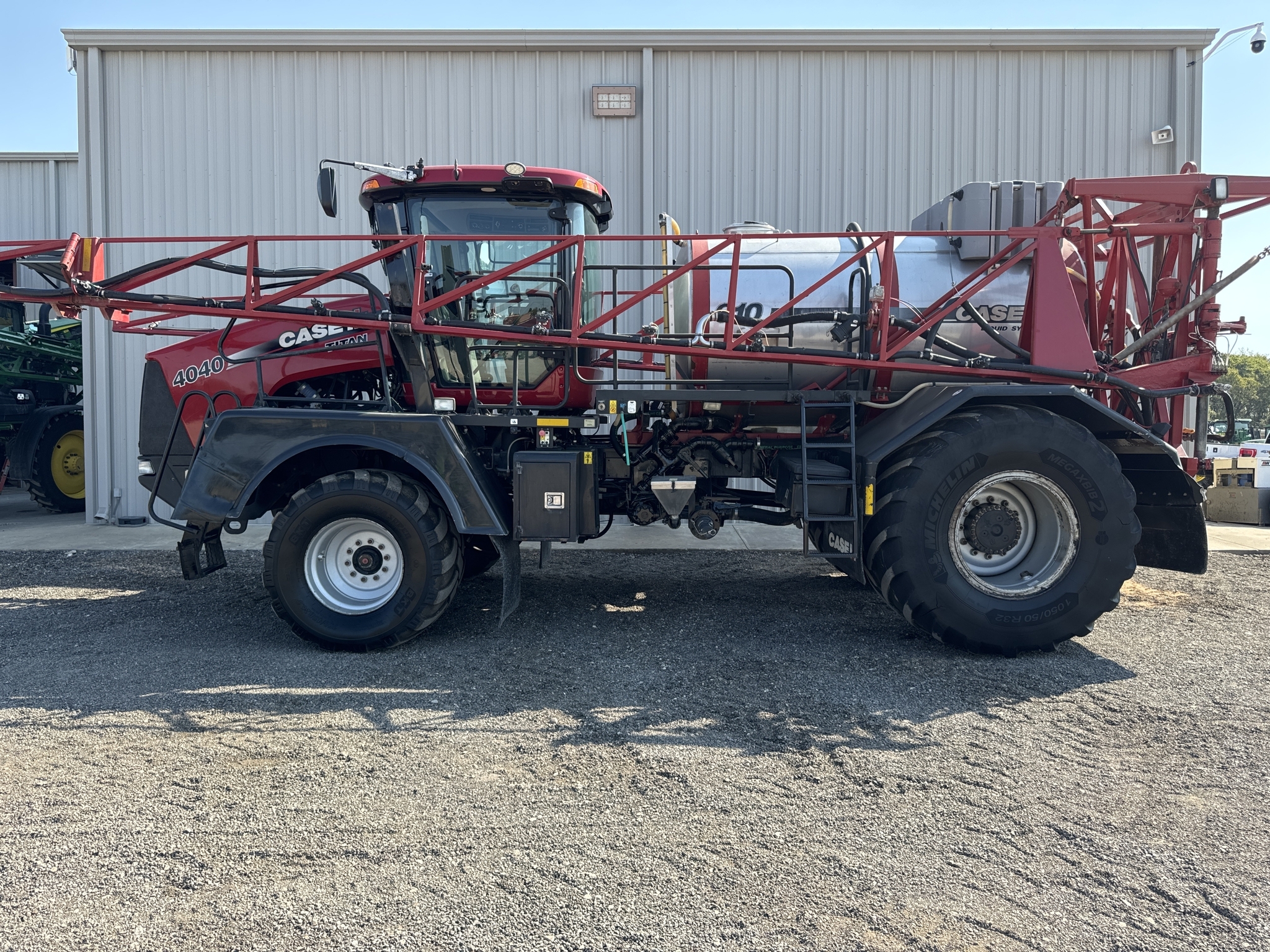 2021 Case IH 4040 Self-Propelled Fertilizer Spreader