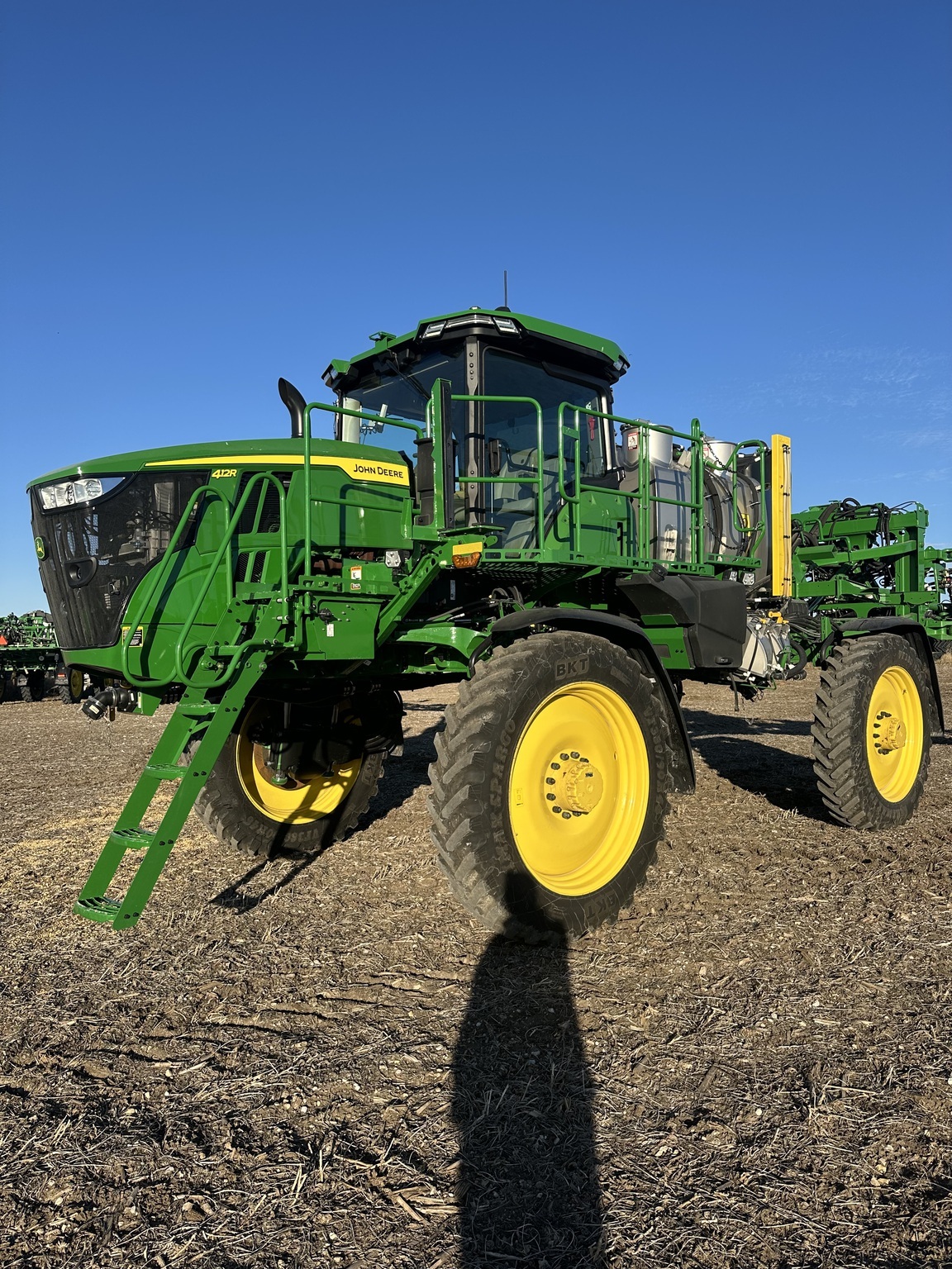 2024 John Deere 412R Self-Propelled Sprayer