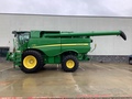 2024 John Deere S780 Combine