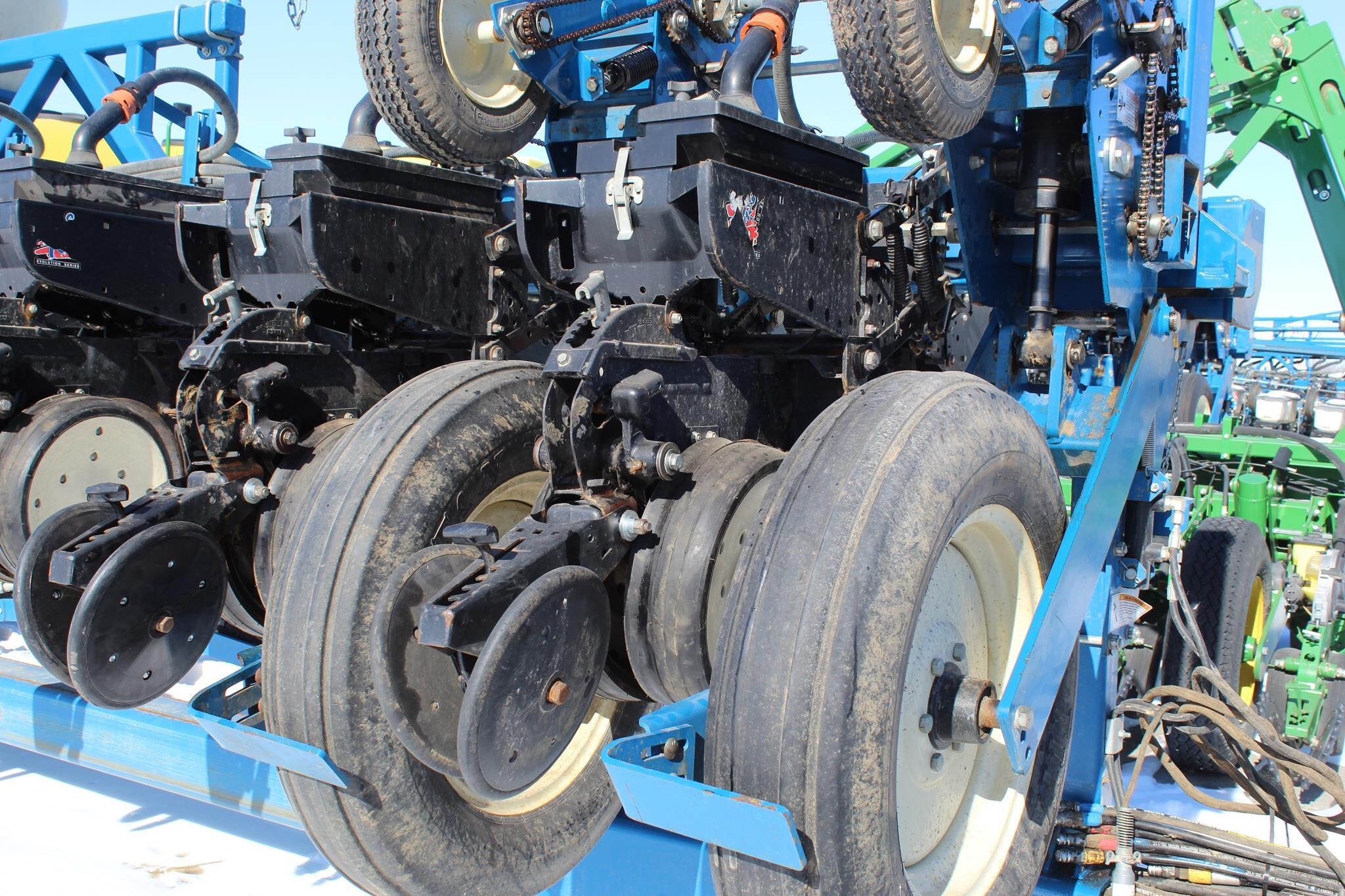 2013 Kinze 3600 ASD Planter