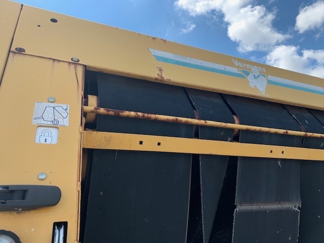 2001 Vermeer 605XL Round Baler