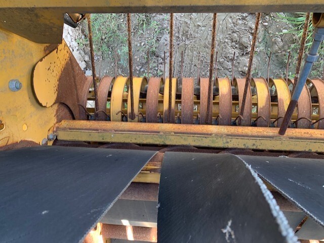 2001 Vermeer 605XL Round Baler