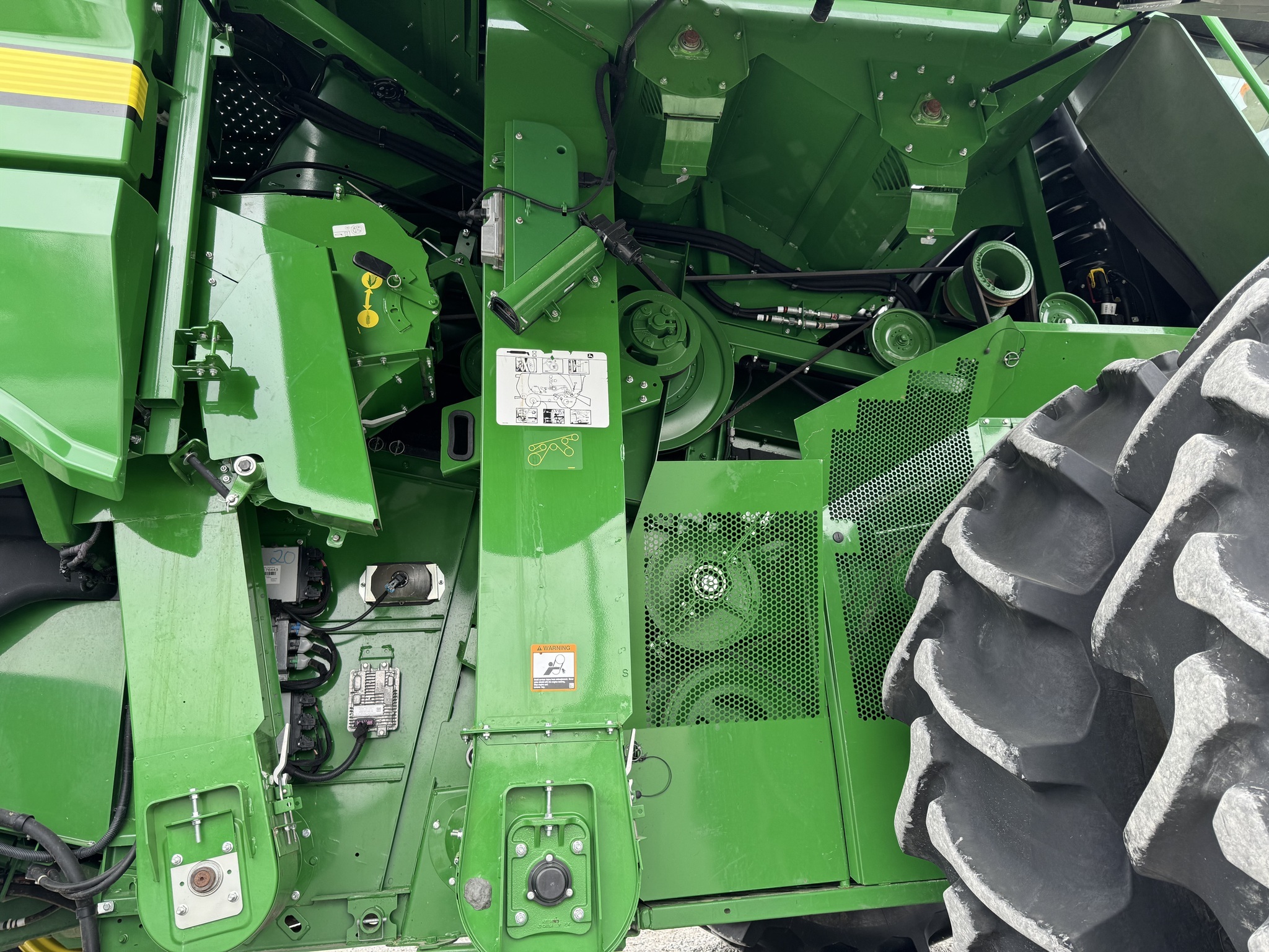 2020 John Deere S780 Combine