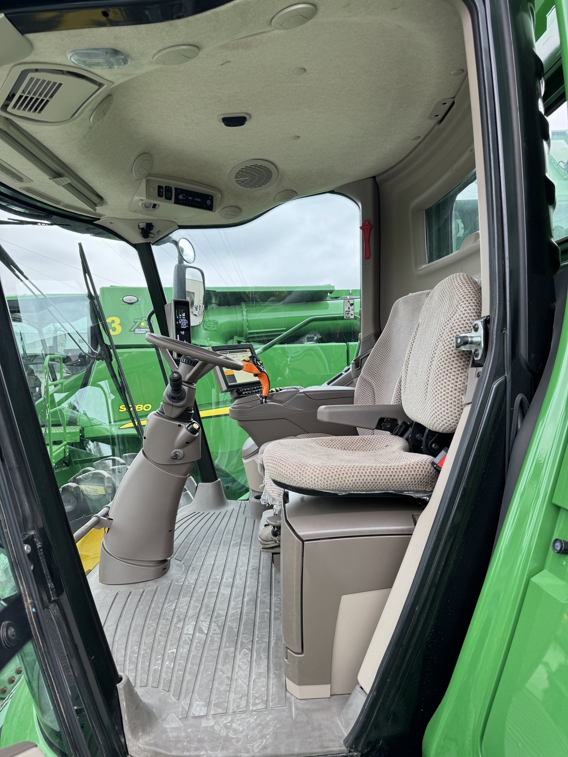 2020 John Deere S780 Combine