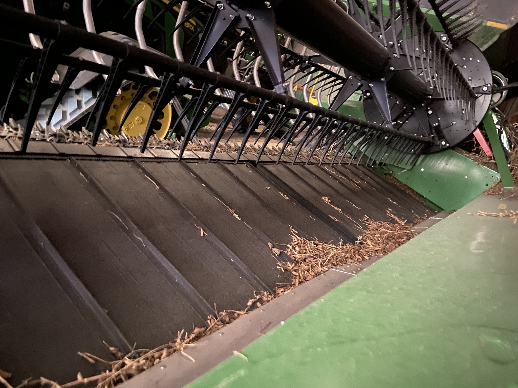 2022 John Deere RD35F Platform