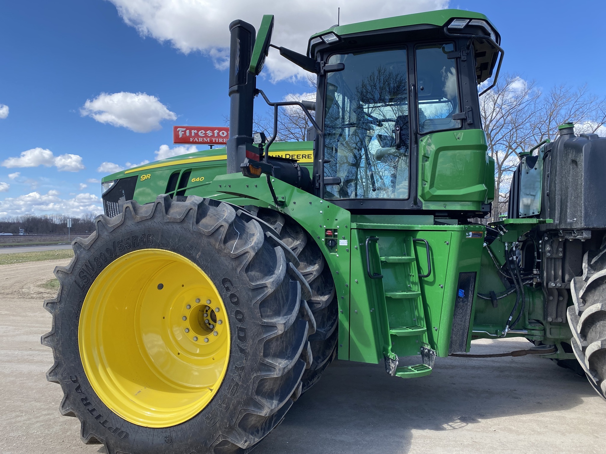 2023 John Deere 9R 640 Tractor