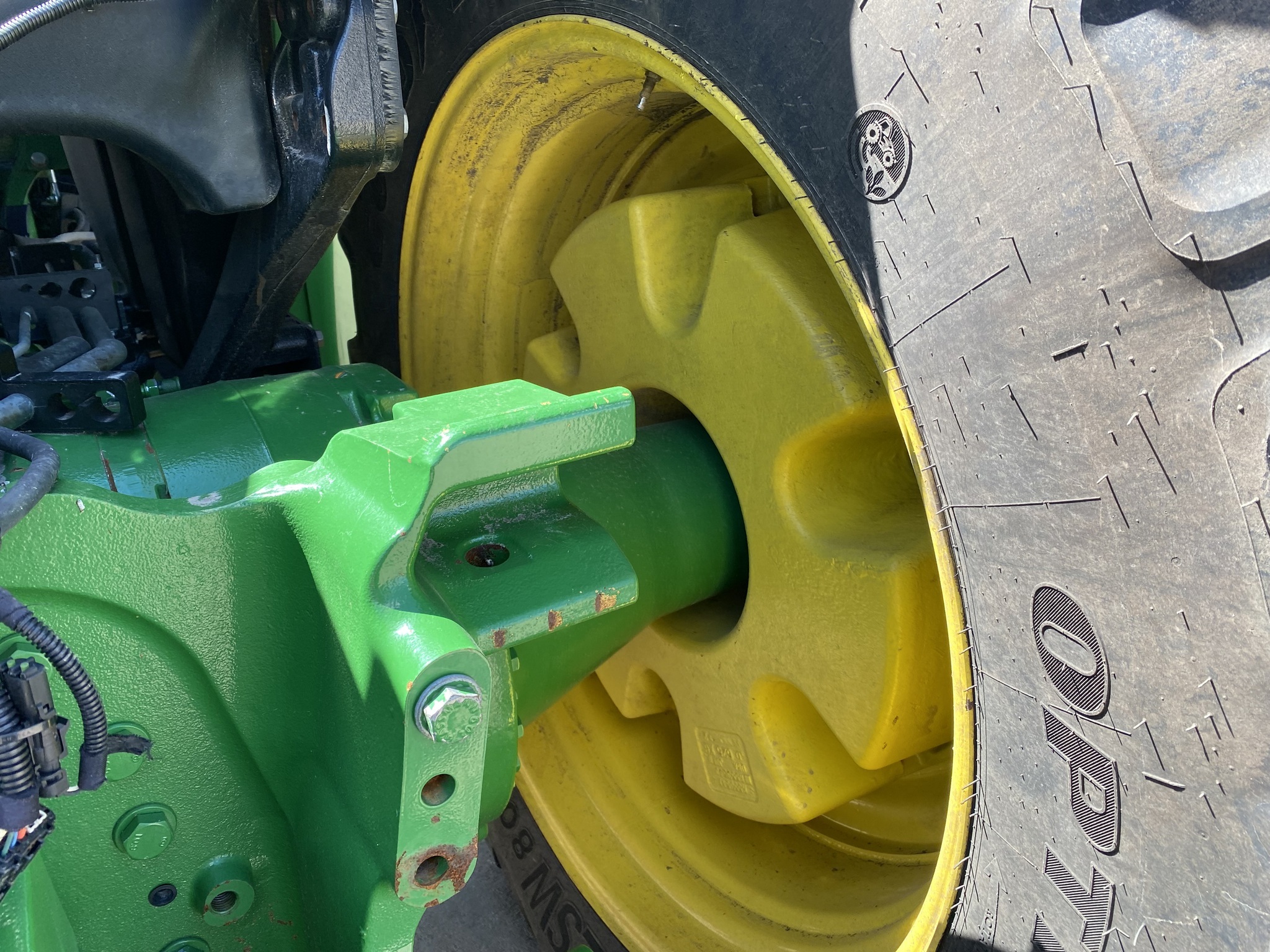 2023 John Deere 9R 640 Tractor