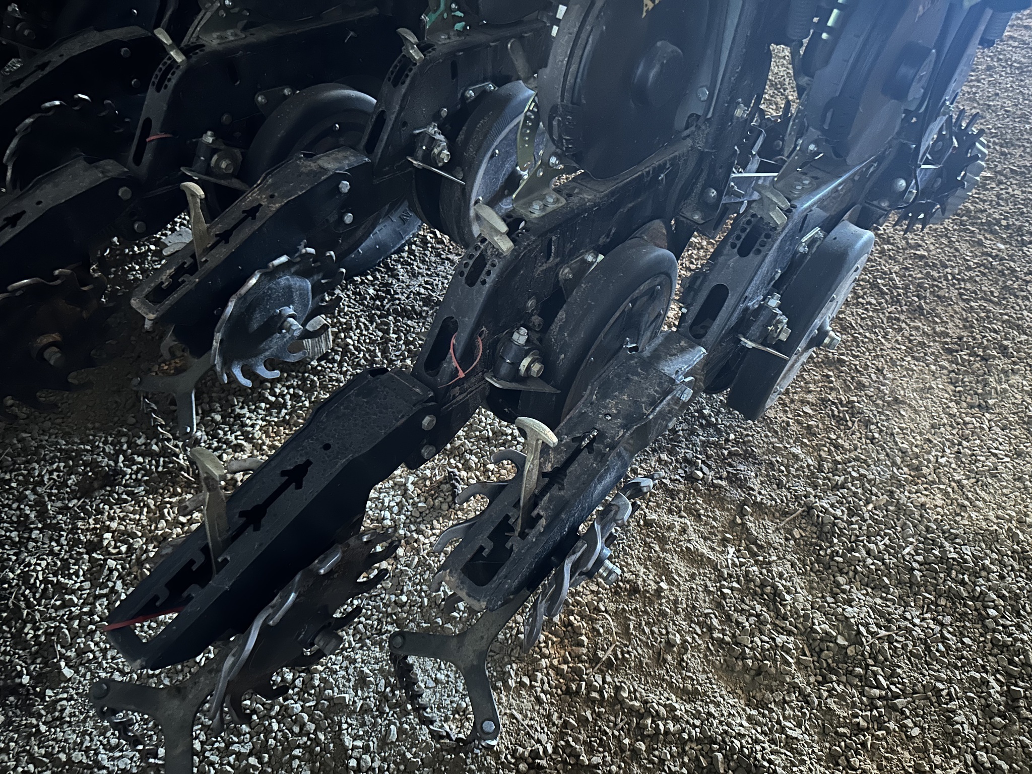 2010 Great Plains YP825A Planter