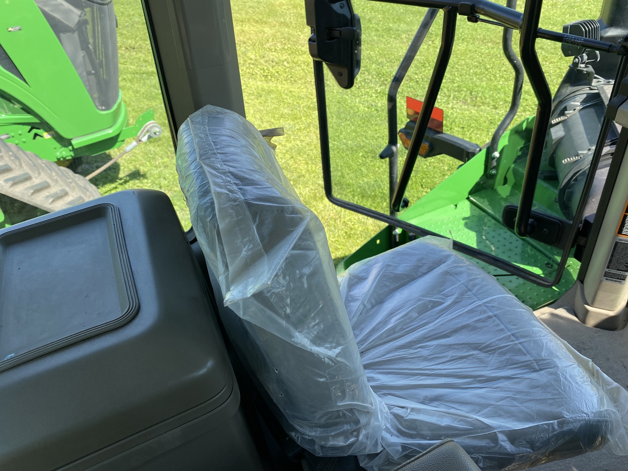 2023 John Deere 9RX 640 Tractor