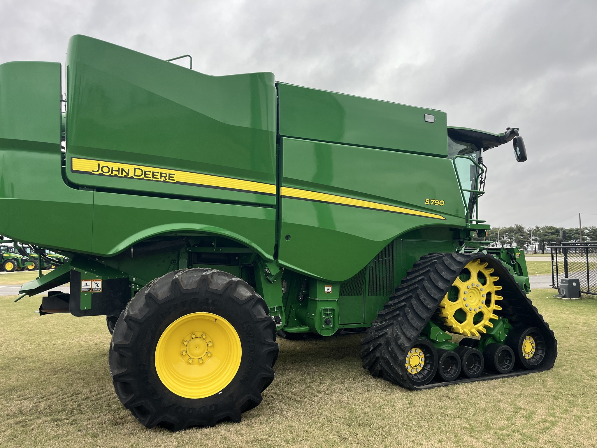 2021 John Deere S790 Combine