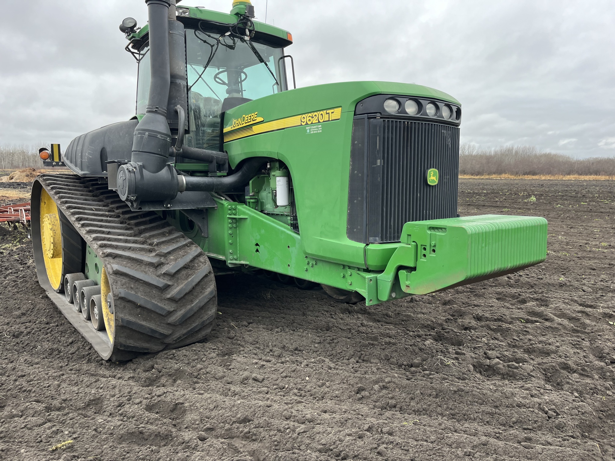 2004 John Deere 9620T Tractor