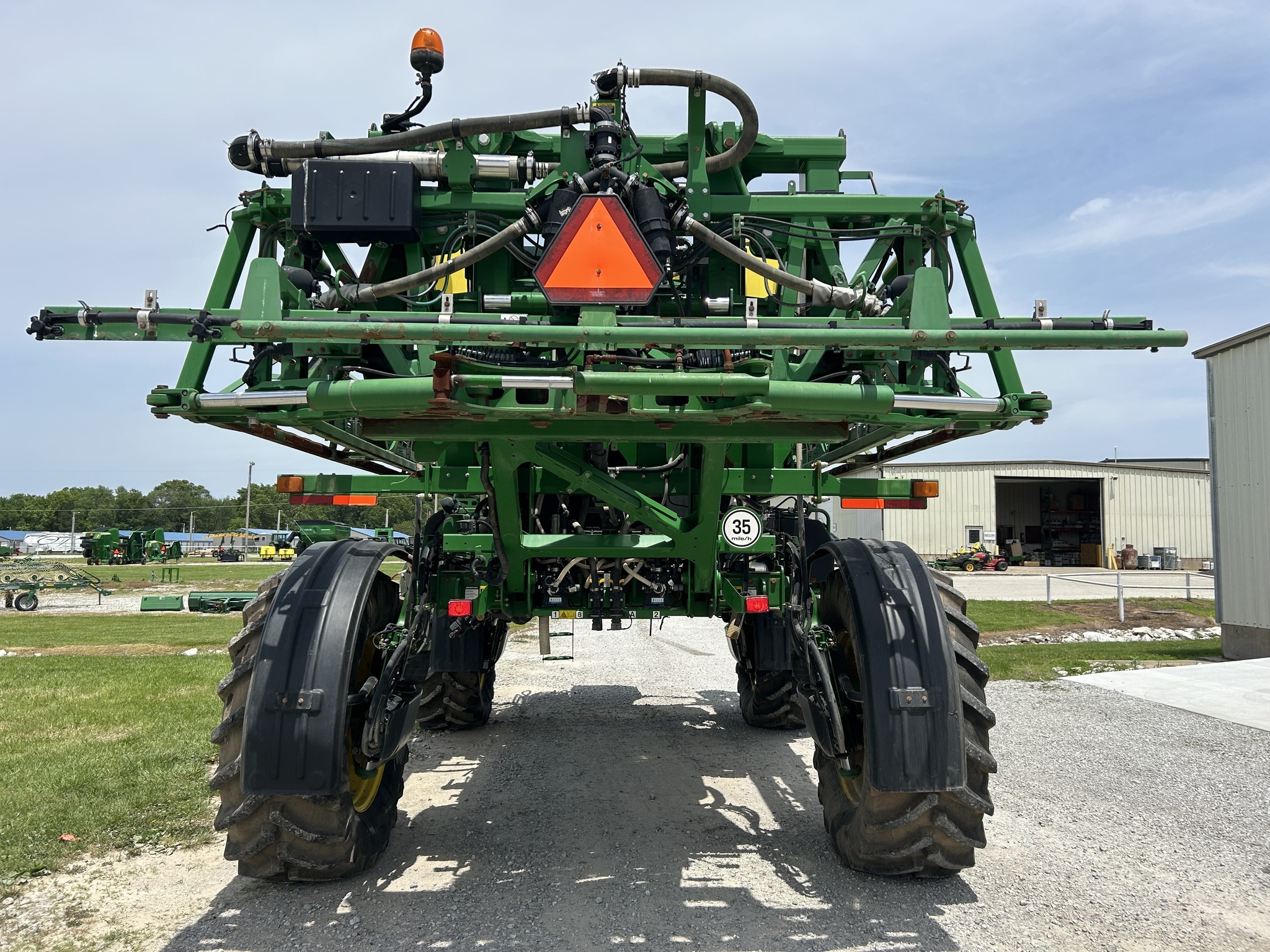 2015 John Deere R4038 Self-Propelled Sprayer