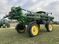 2015 John Deere R4038 Self-Propelled Sprayer