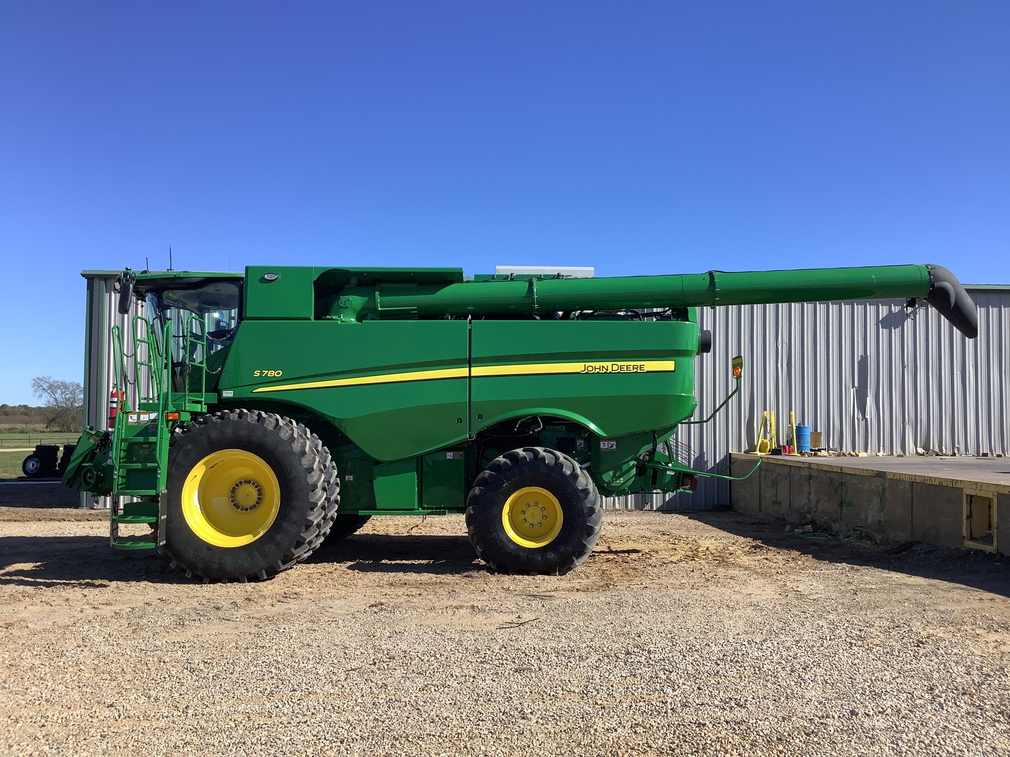 2024 John Deere S780 Combine
