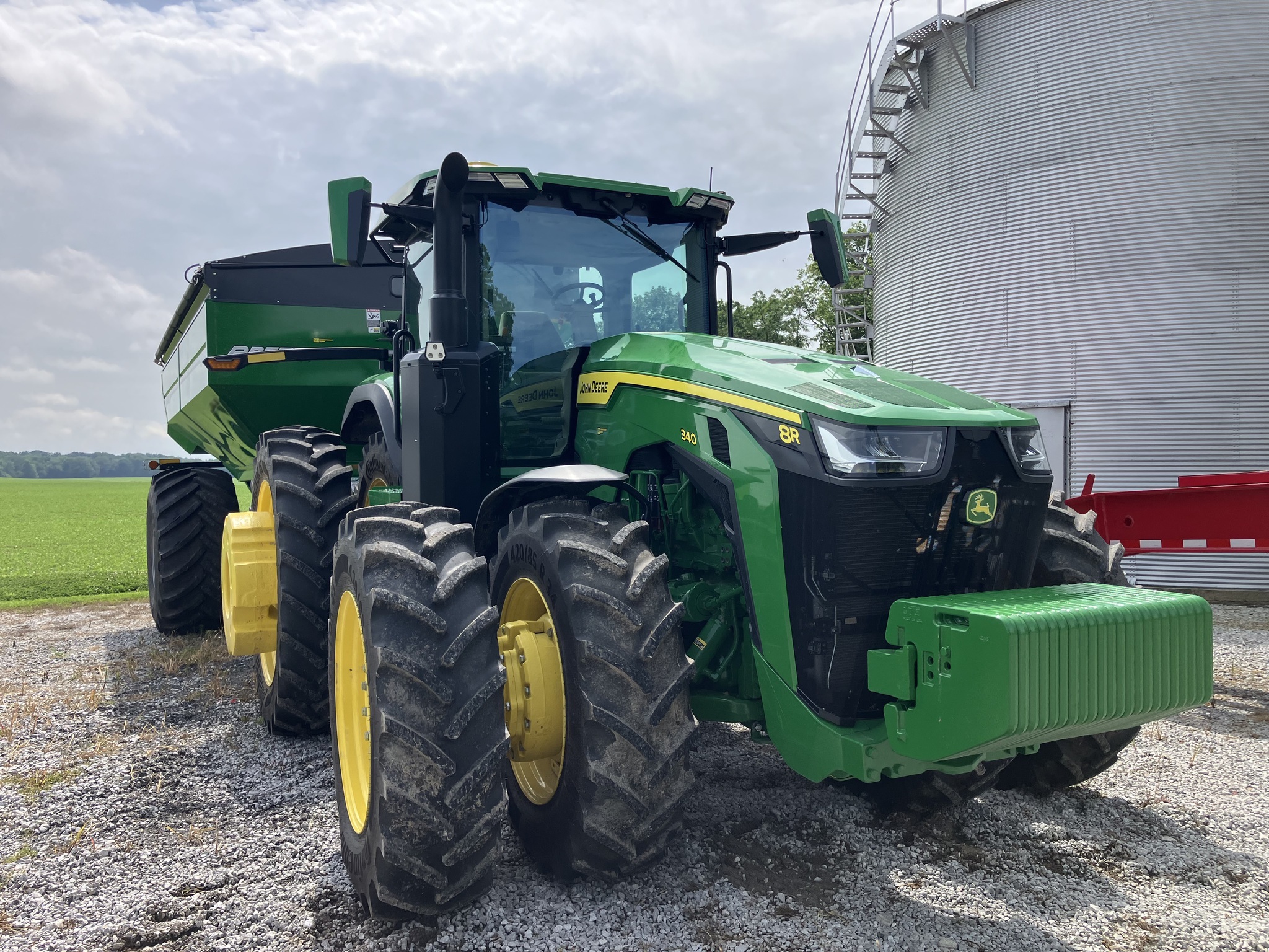 2024 John Deere 8R 340 Tractor