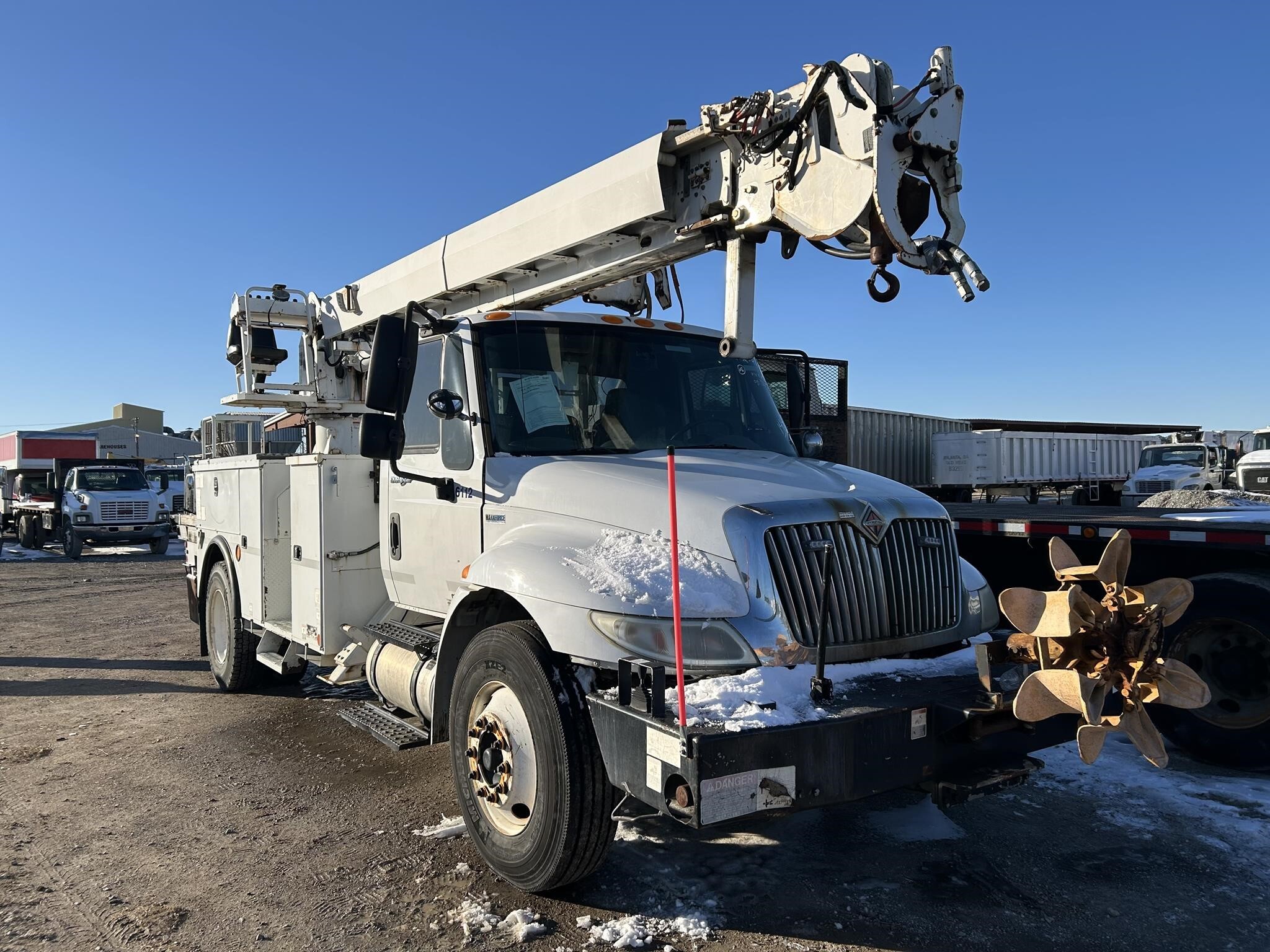 2013 Altec DM47TR Crane
