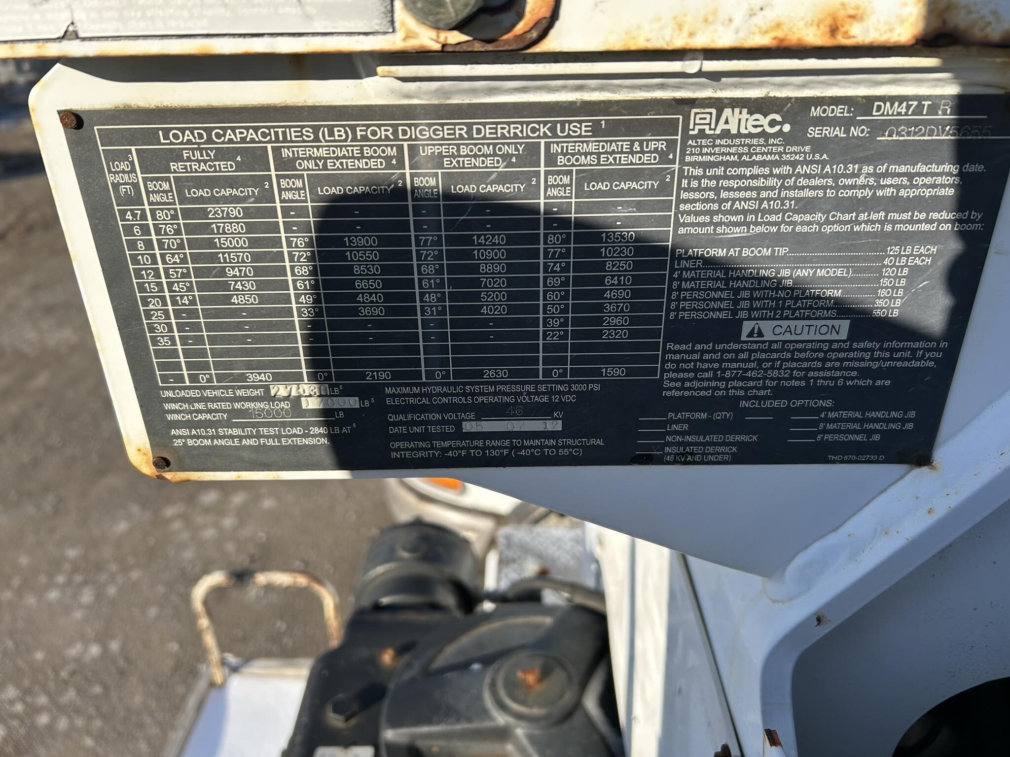 2013 Altec DM47TR Crane