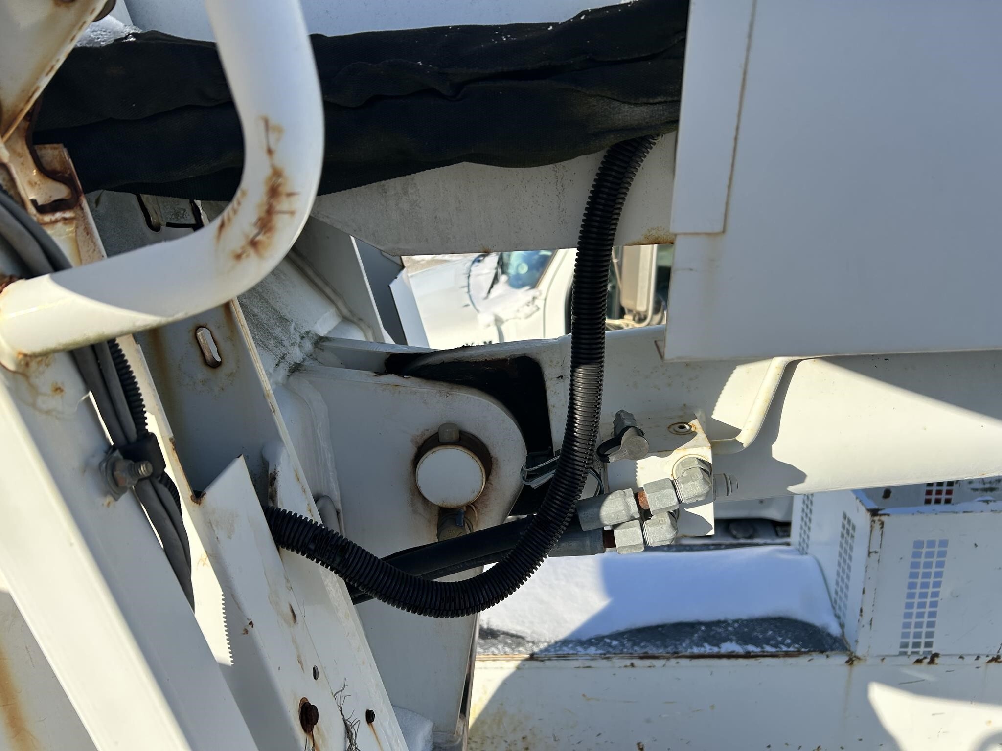 2013 Altec DM47TR Crane