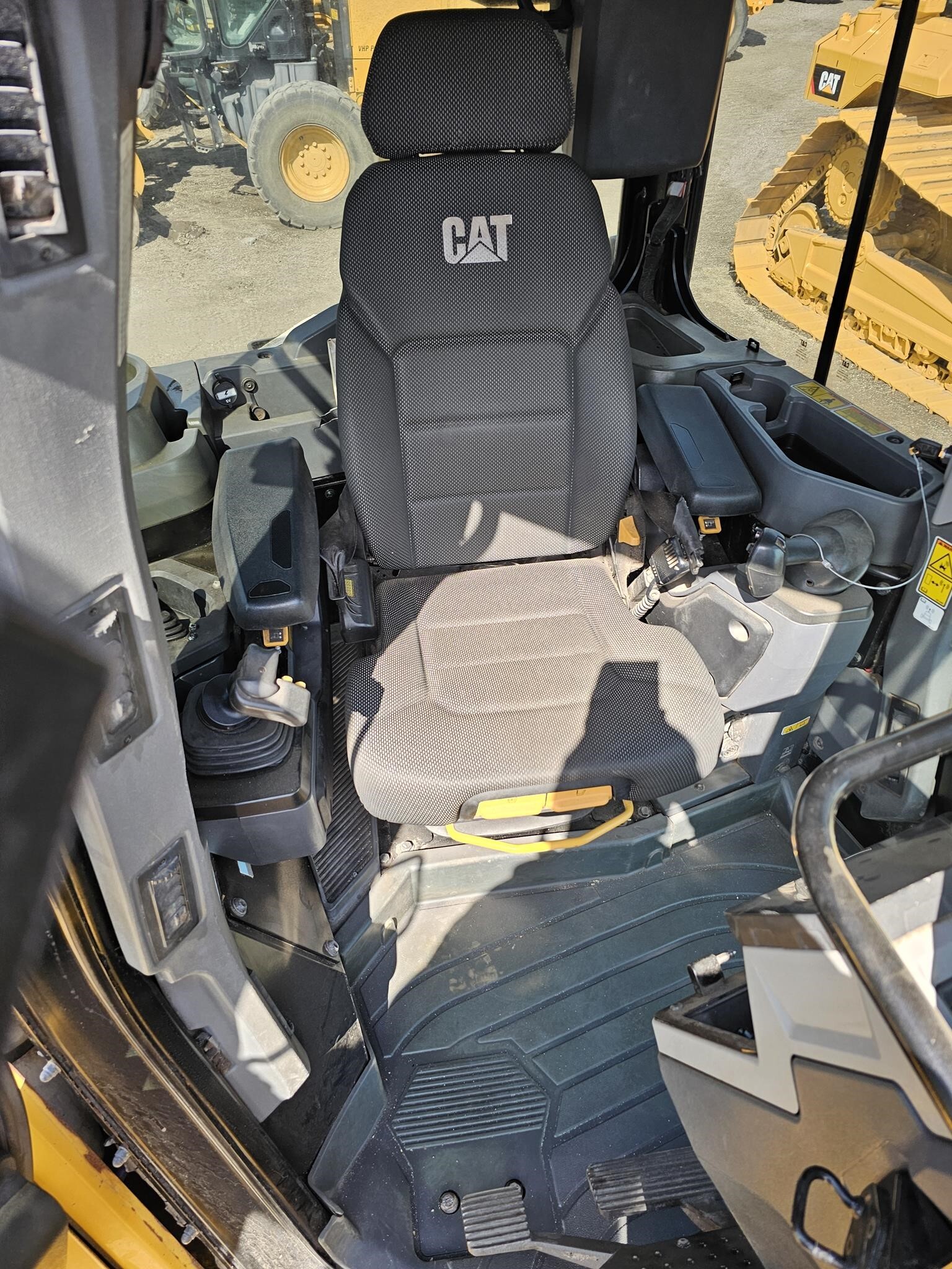 2020 Caterpillar D5 LGP Dozer