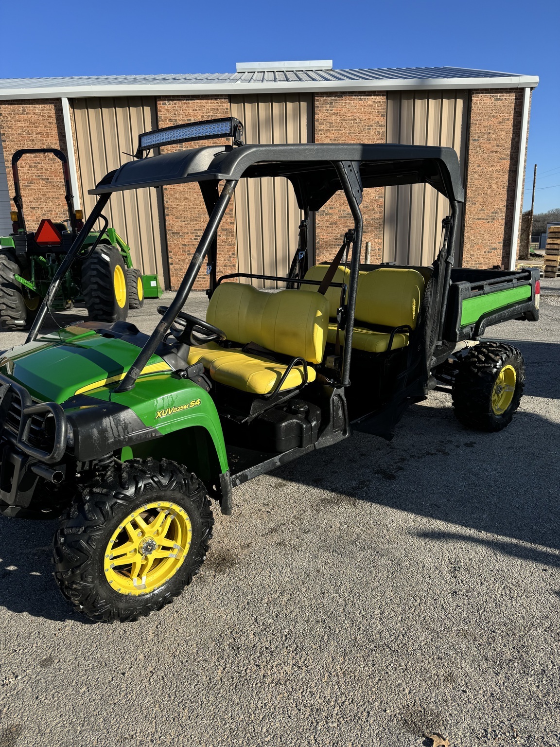 2019 John Deere XUV 825M S4 ATVs and Utility Vehicle