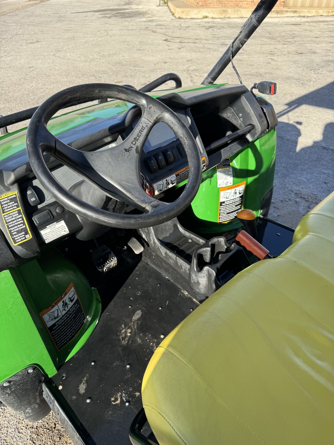 2019 John Deere XUV 825M S4 ATVs and Utility Vehicle