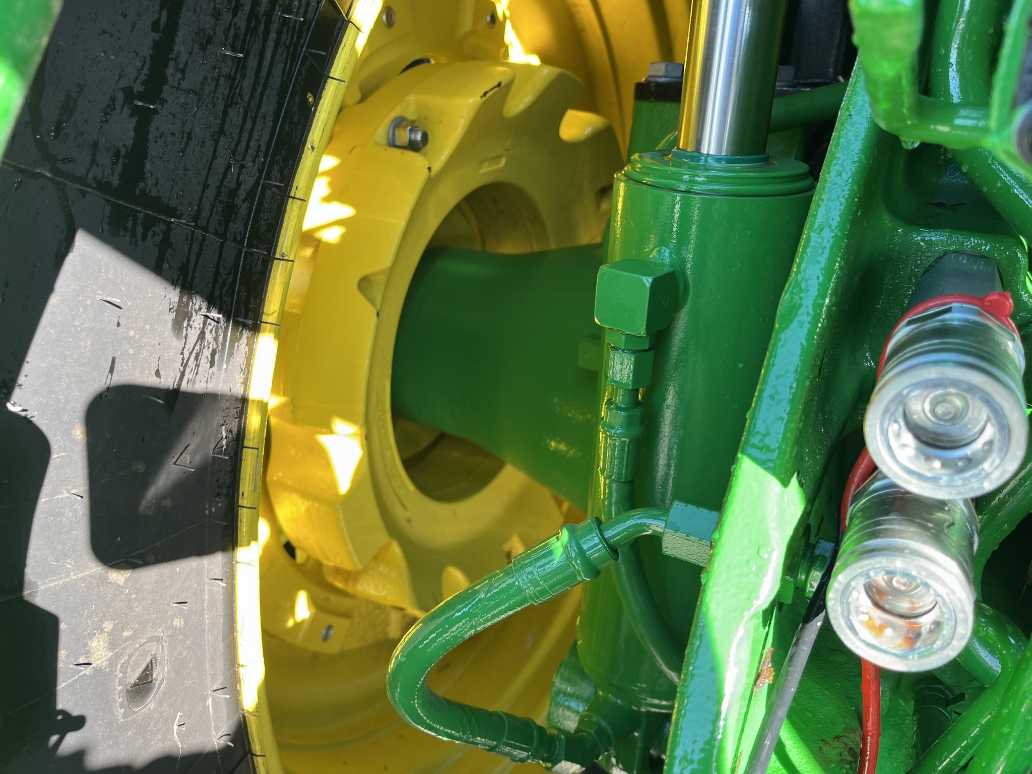 2023 John Deere 8R 280 Tractor