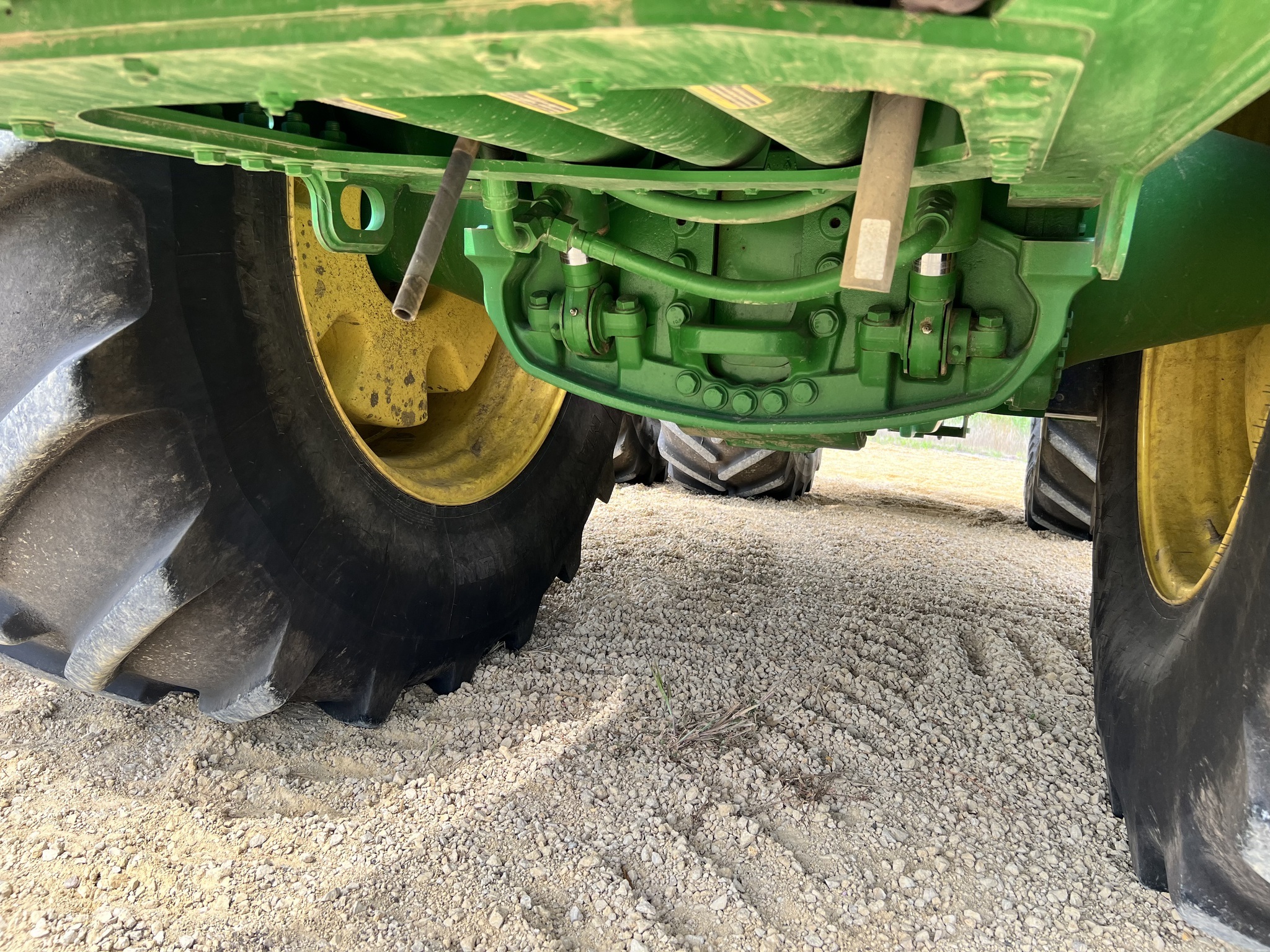 2021 John Deere 9520R Tractor