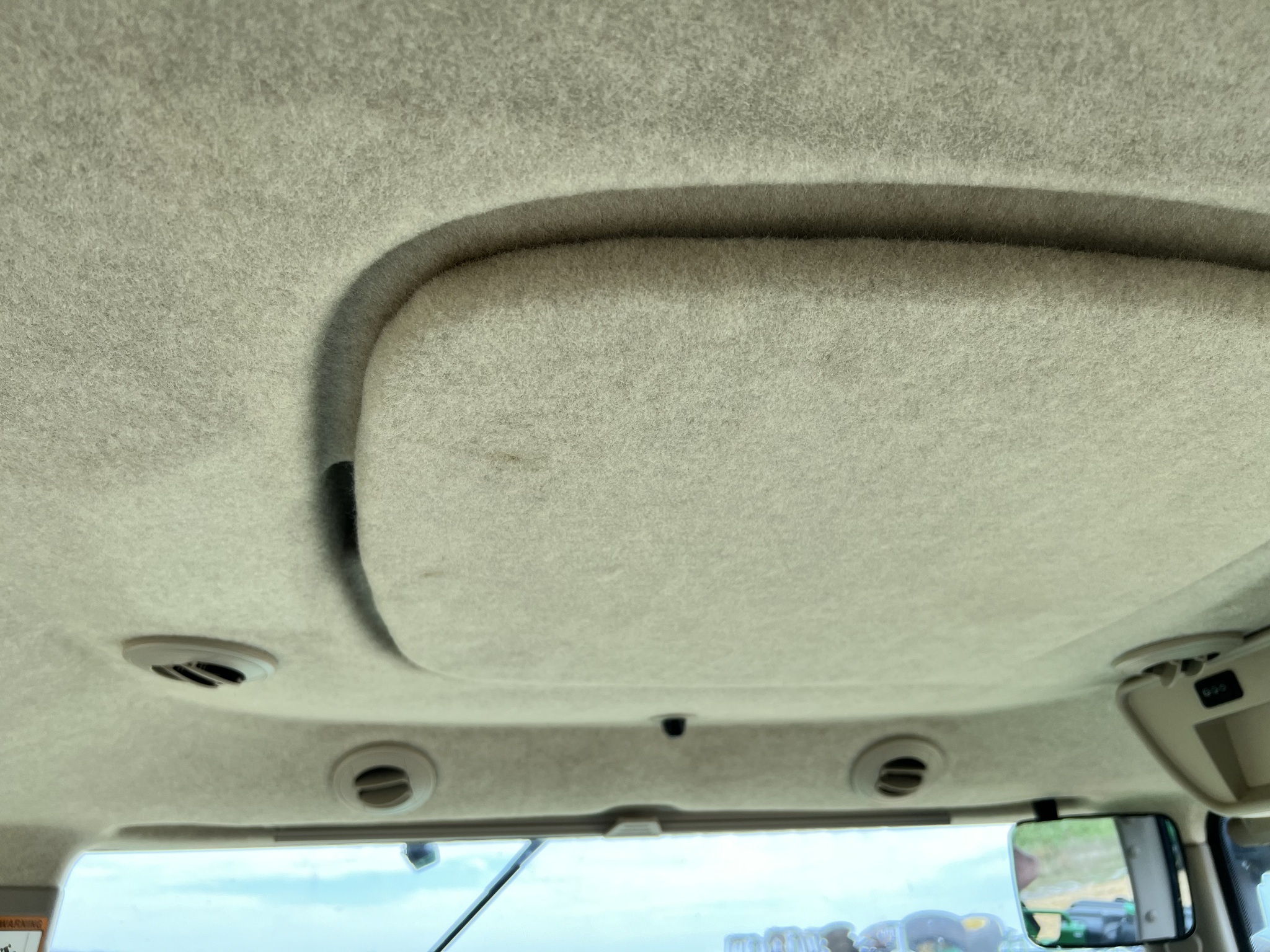 2021 John Deere 9520R Tractor