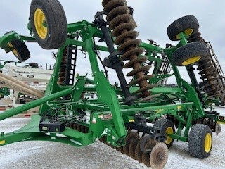2022 John Deere 2660 Vertical Tillage