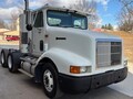 1995 International 9200 Semi Trucks/Trailer