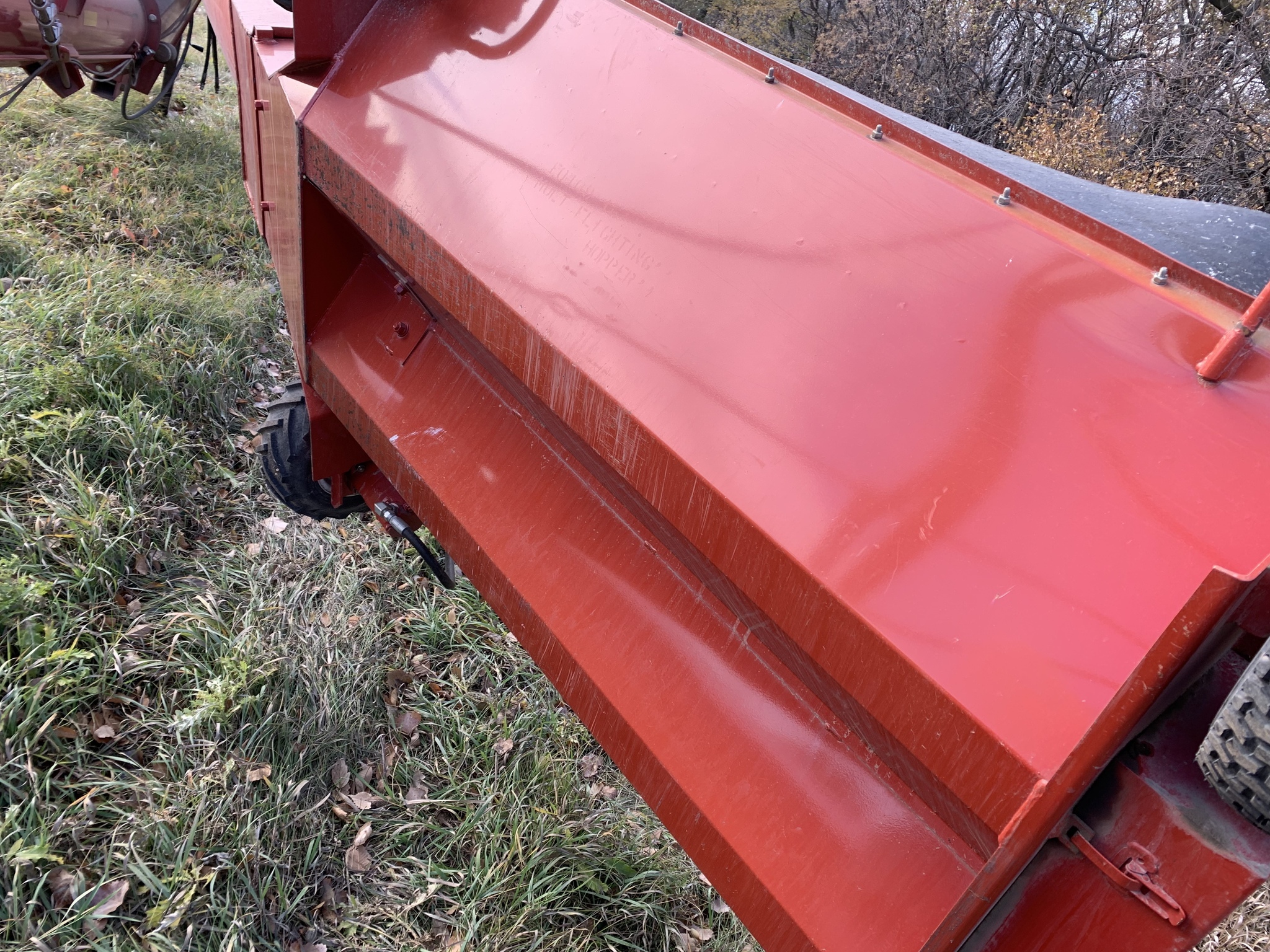 2013 Buhler Farm King 1684 Augers and Conveyor