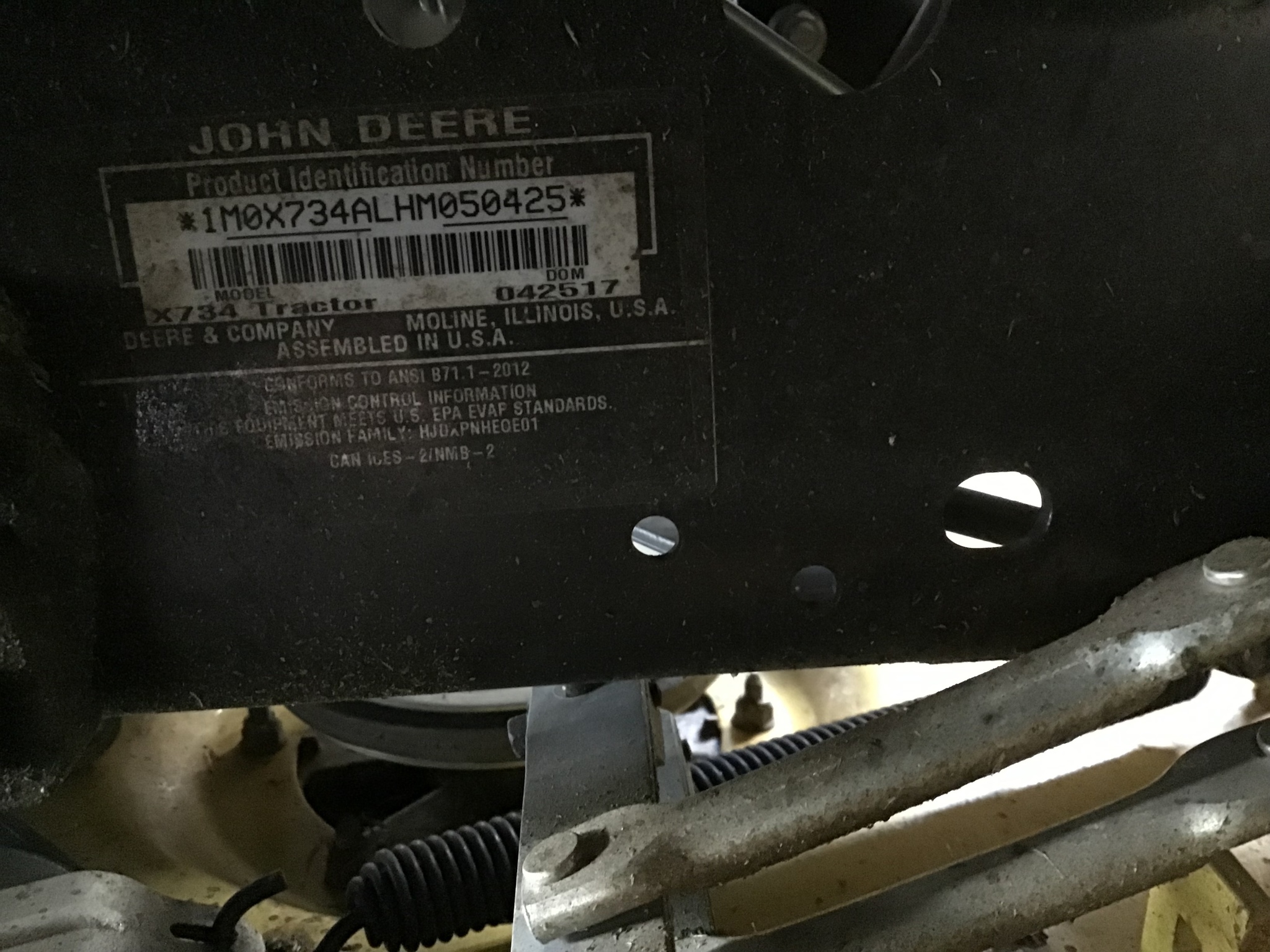 2017 John Deere X734 Lawn Mower