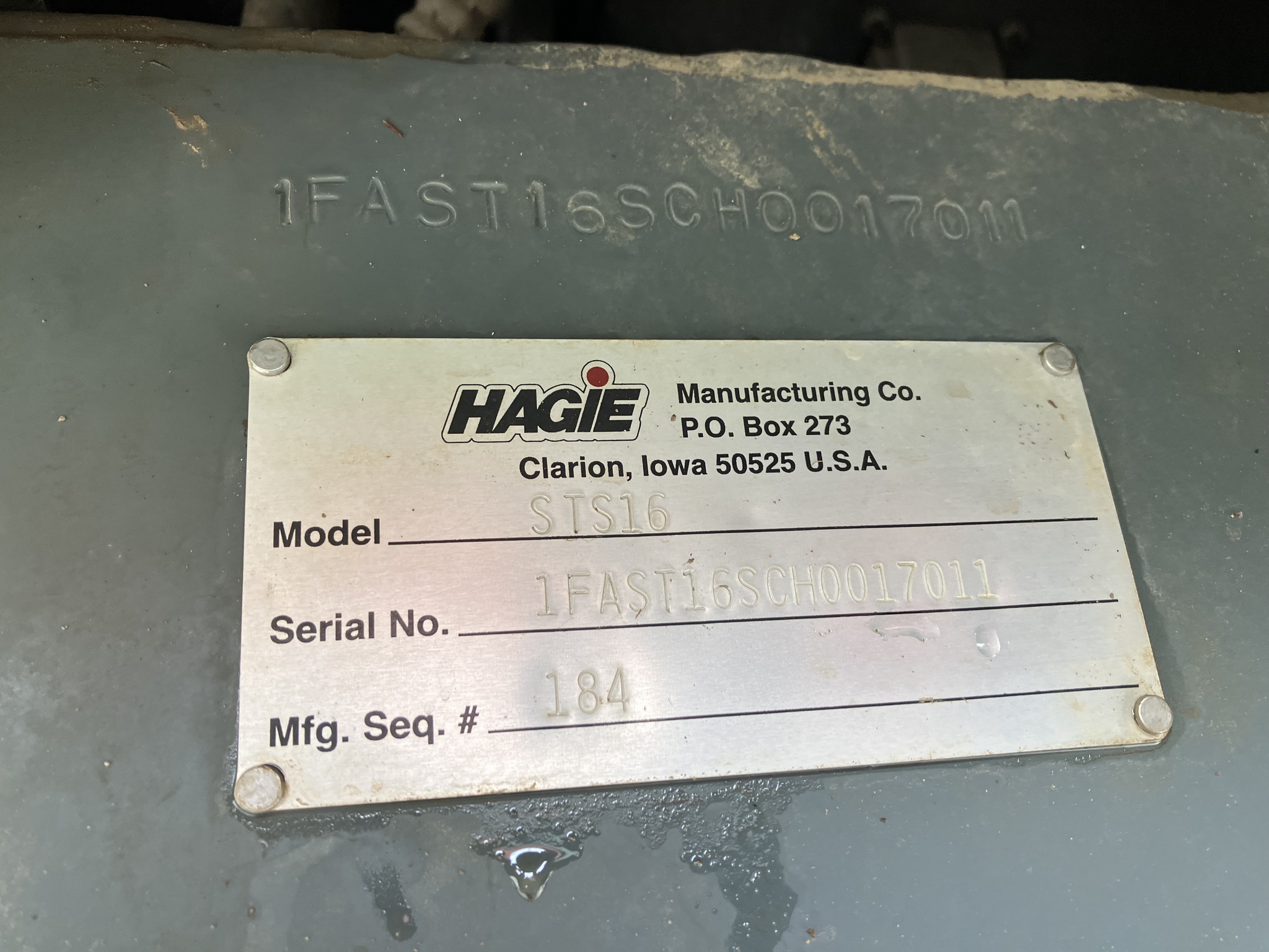 2017 Hagie STS16 Self-Propelled Sprayer