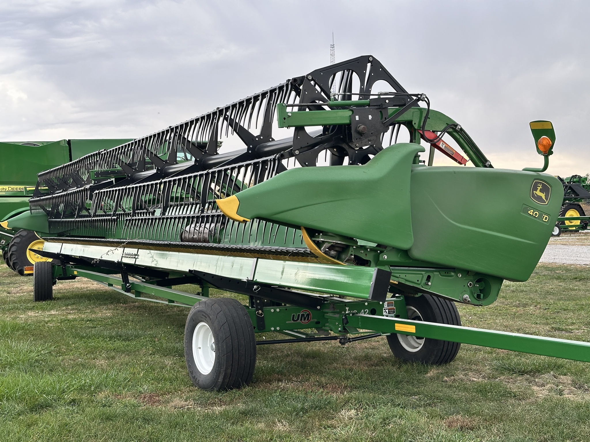 2016 John Deere 640FD Platform