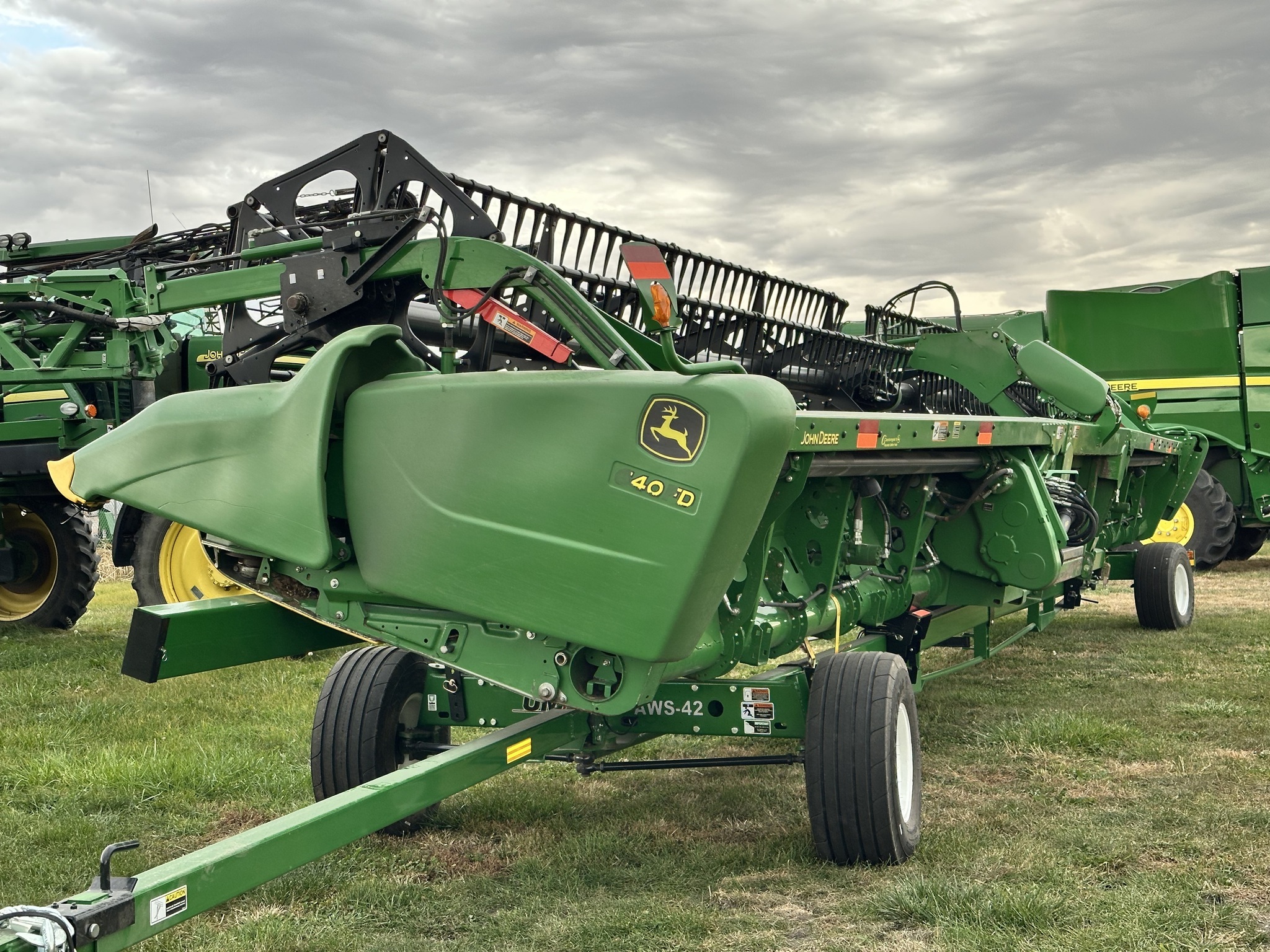 2016 John Deere 640FD Platform