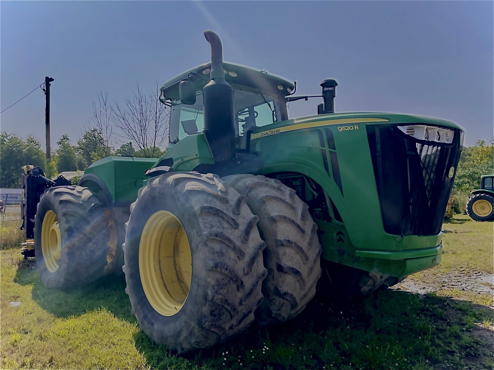 2015 John Deere 9520R Tractor