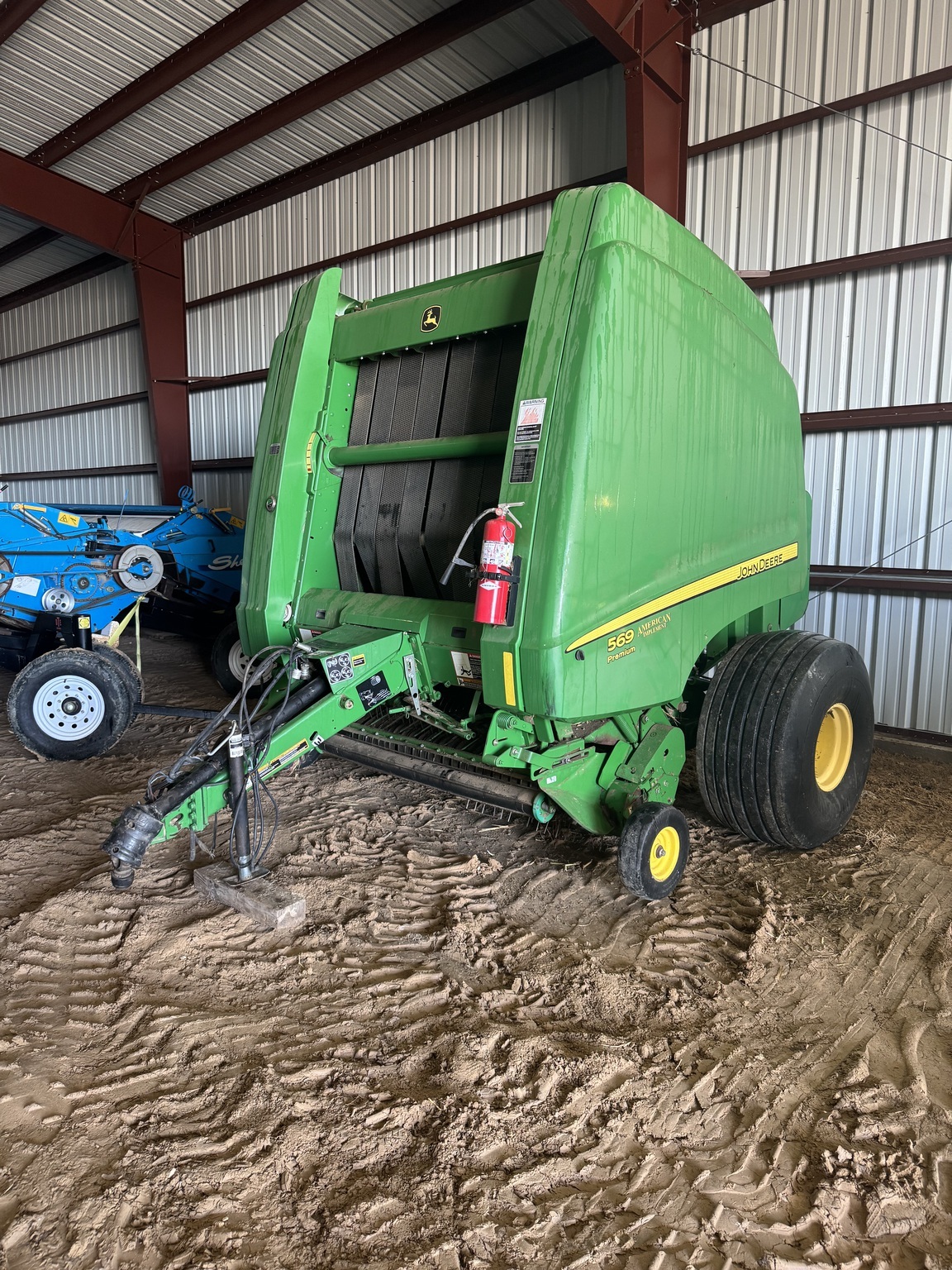 2013 John Deere 569 Premium Round Baler