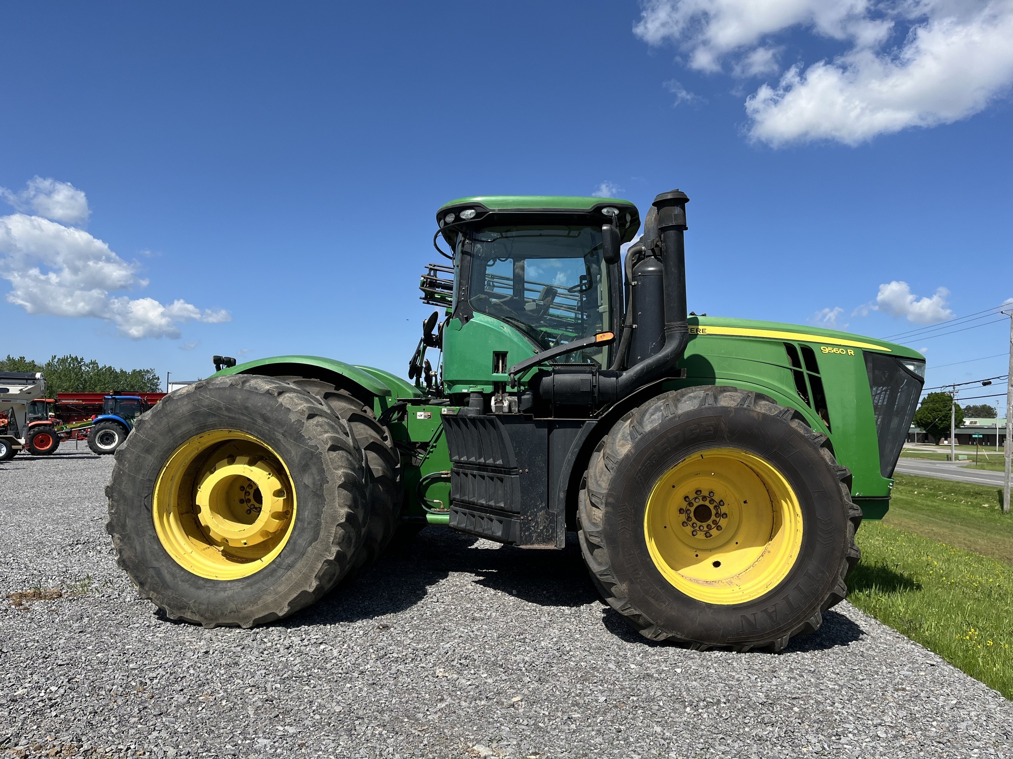 2012 John Deere 9560R Tractor