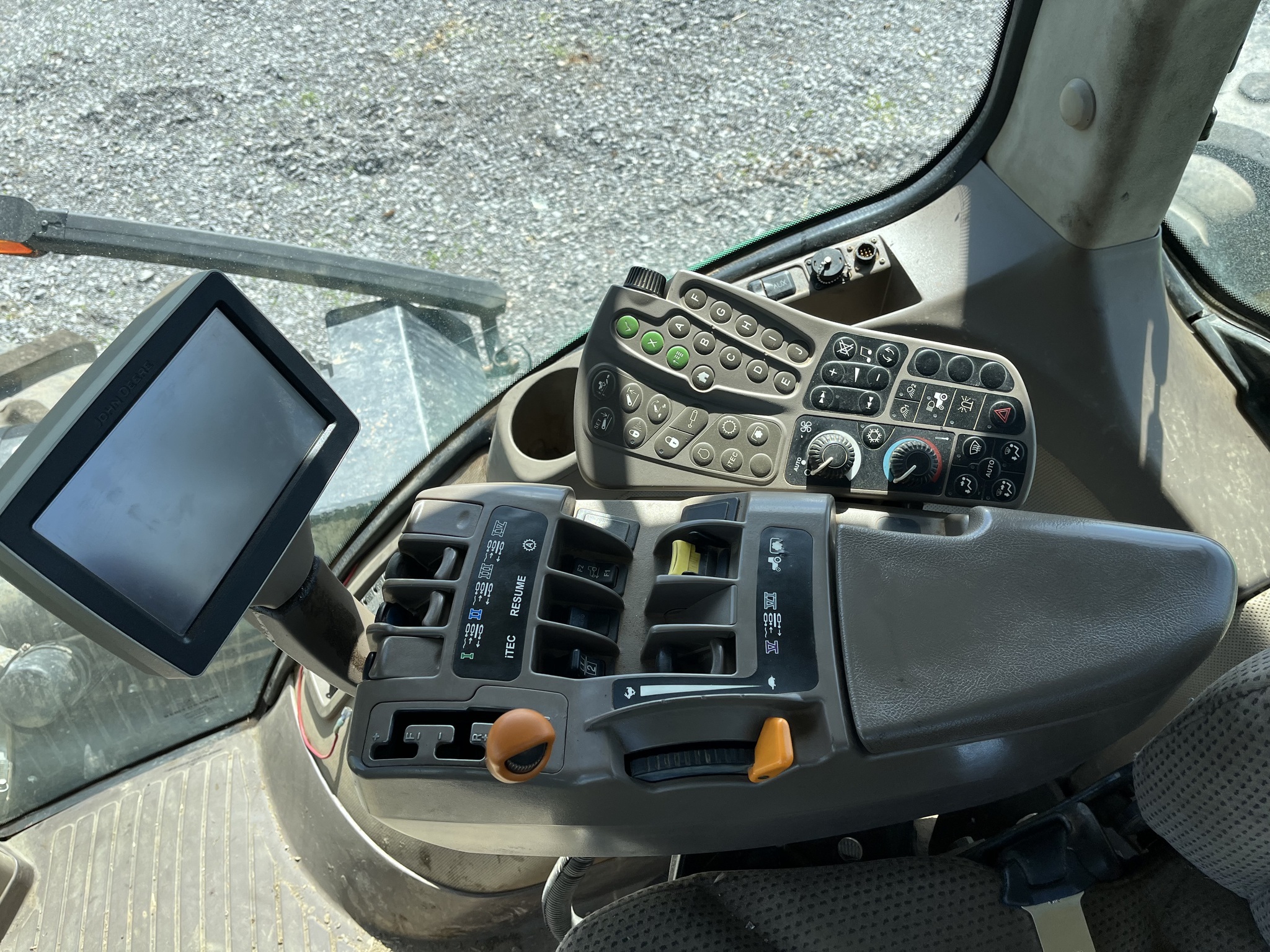 2012 John Deere 9560R Tractor