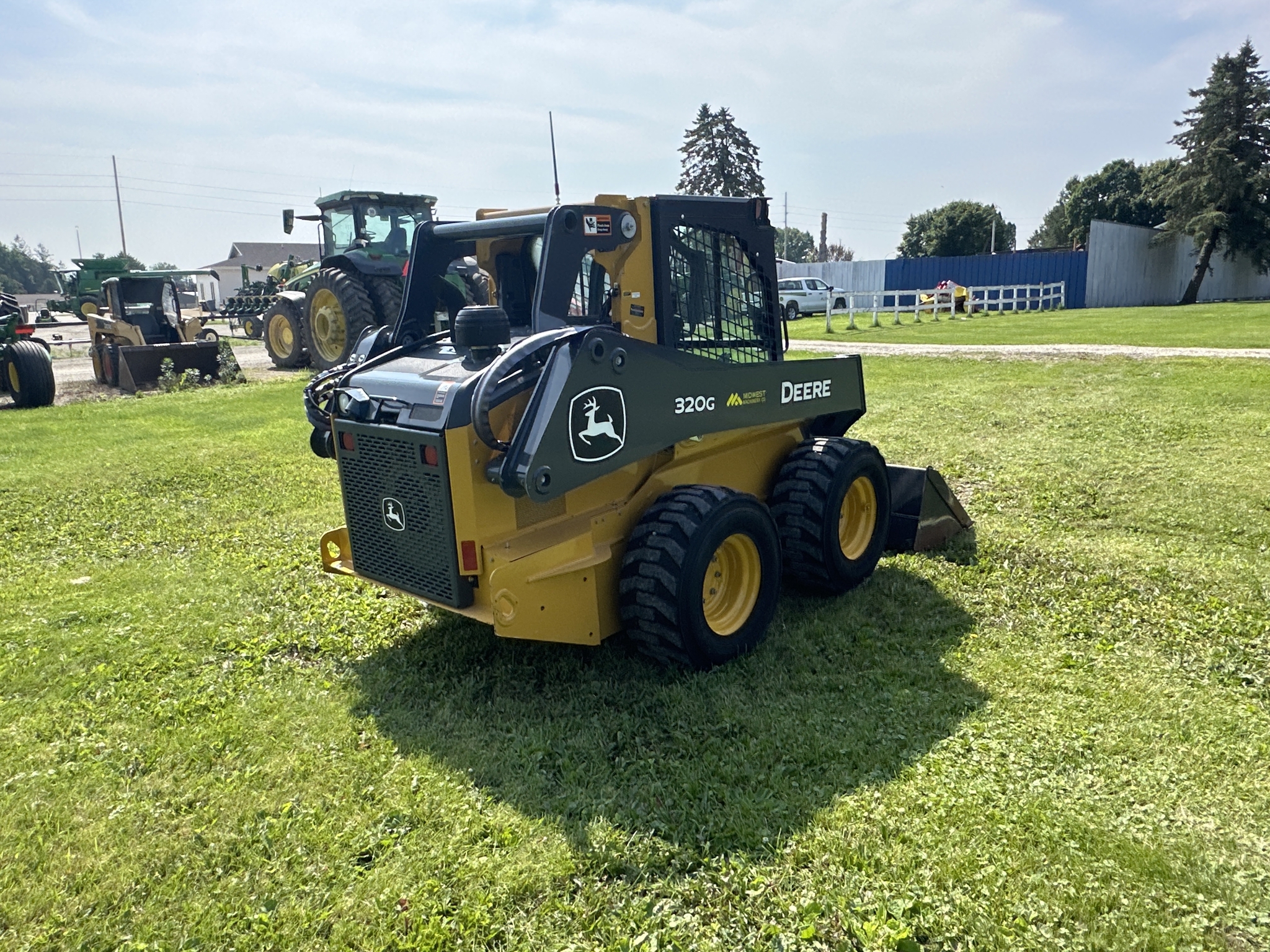 2022 Deere 320G Skid Steer