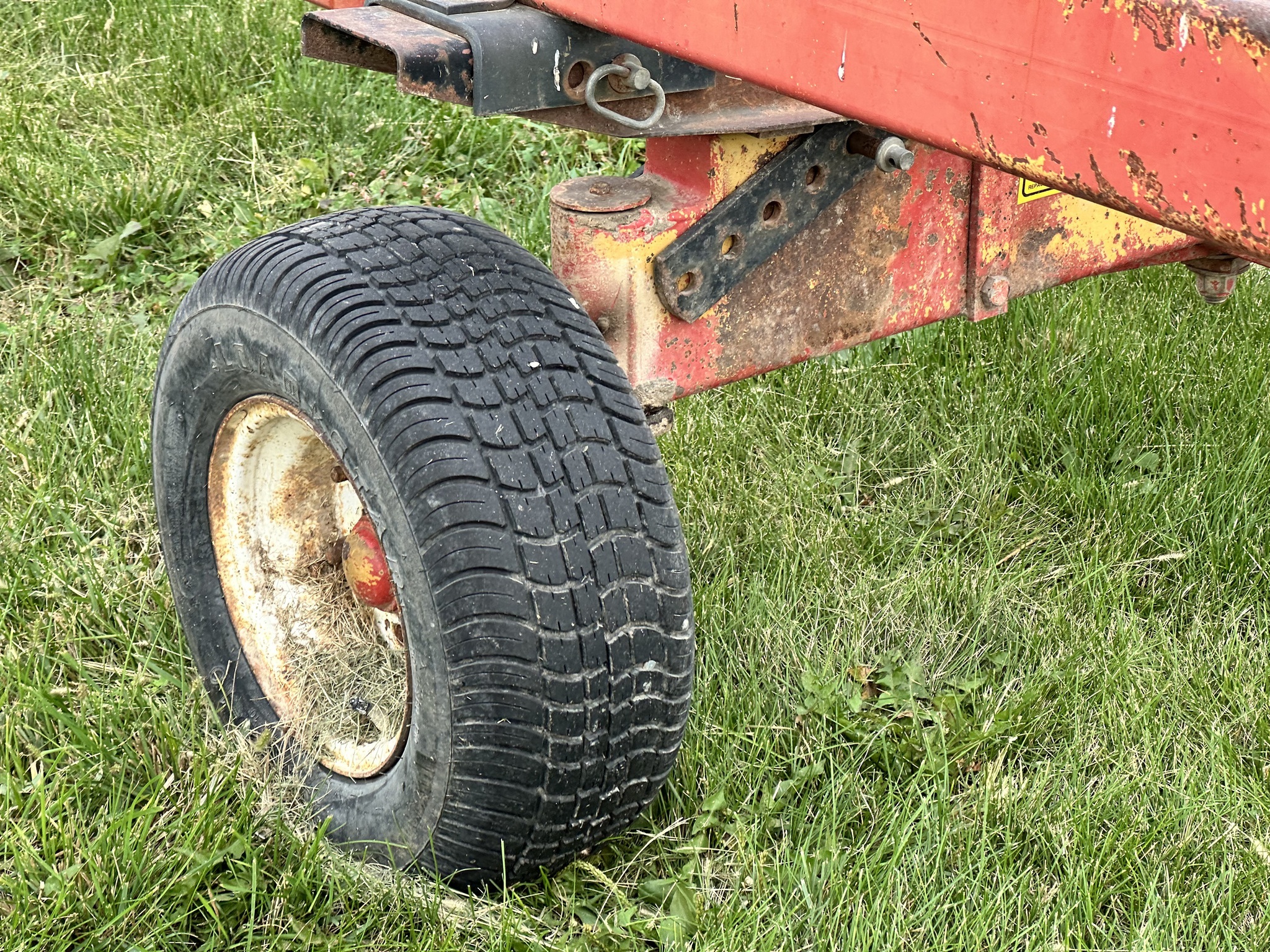  Unverferth HT25 Header Trailer