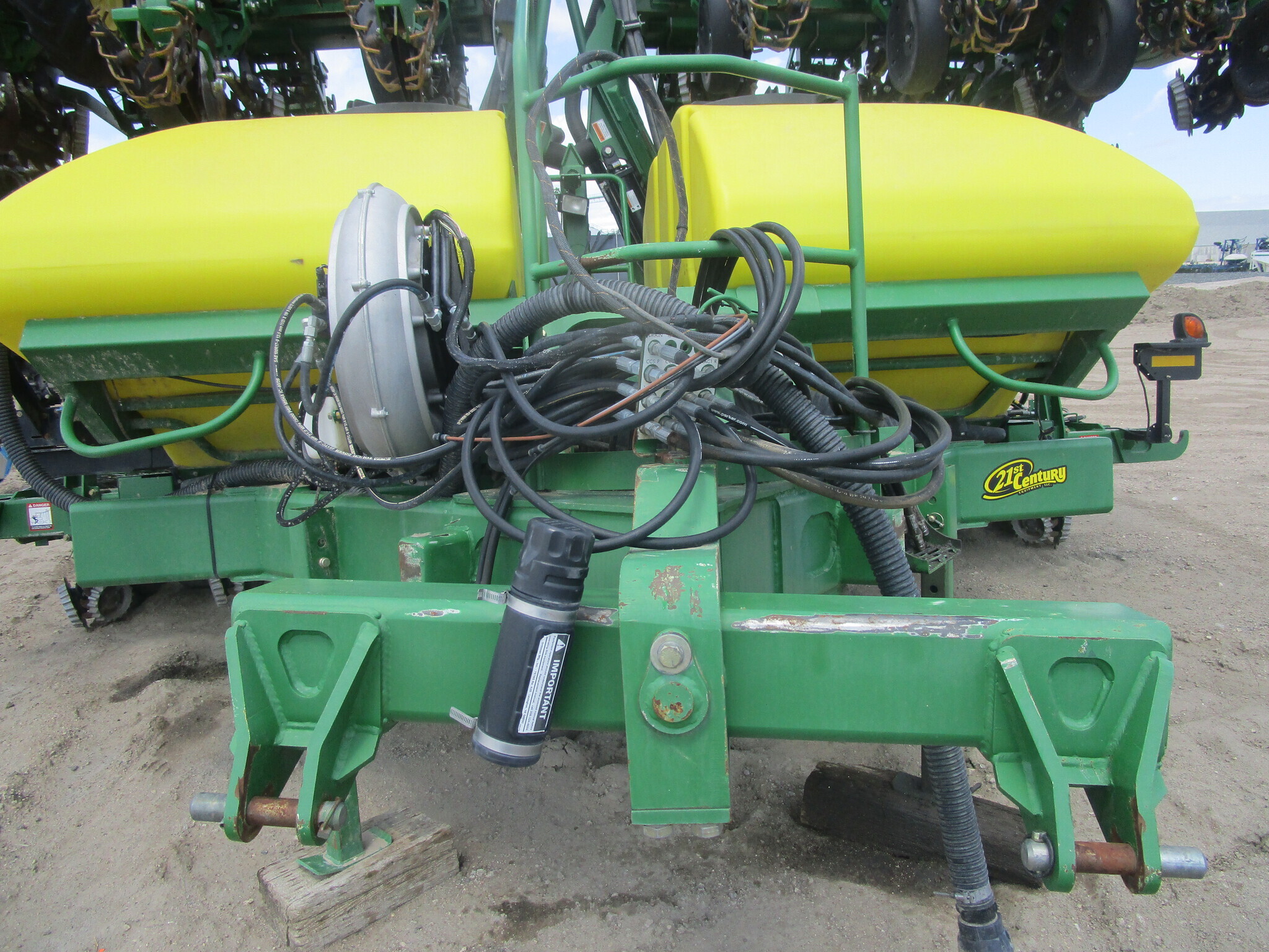 2013 John Deere DR24 Planter