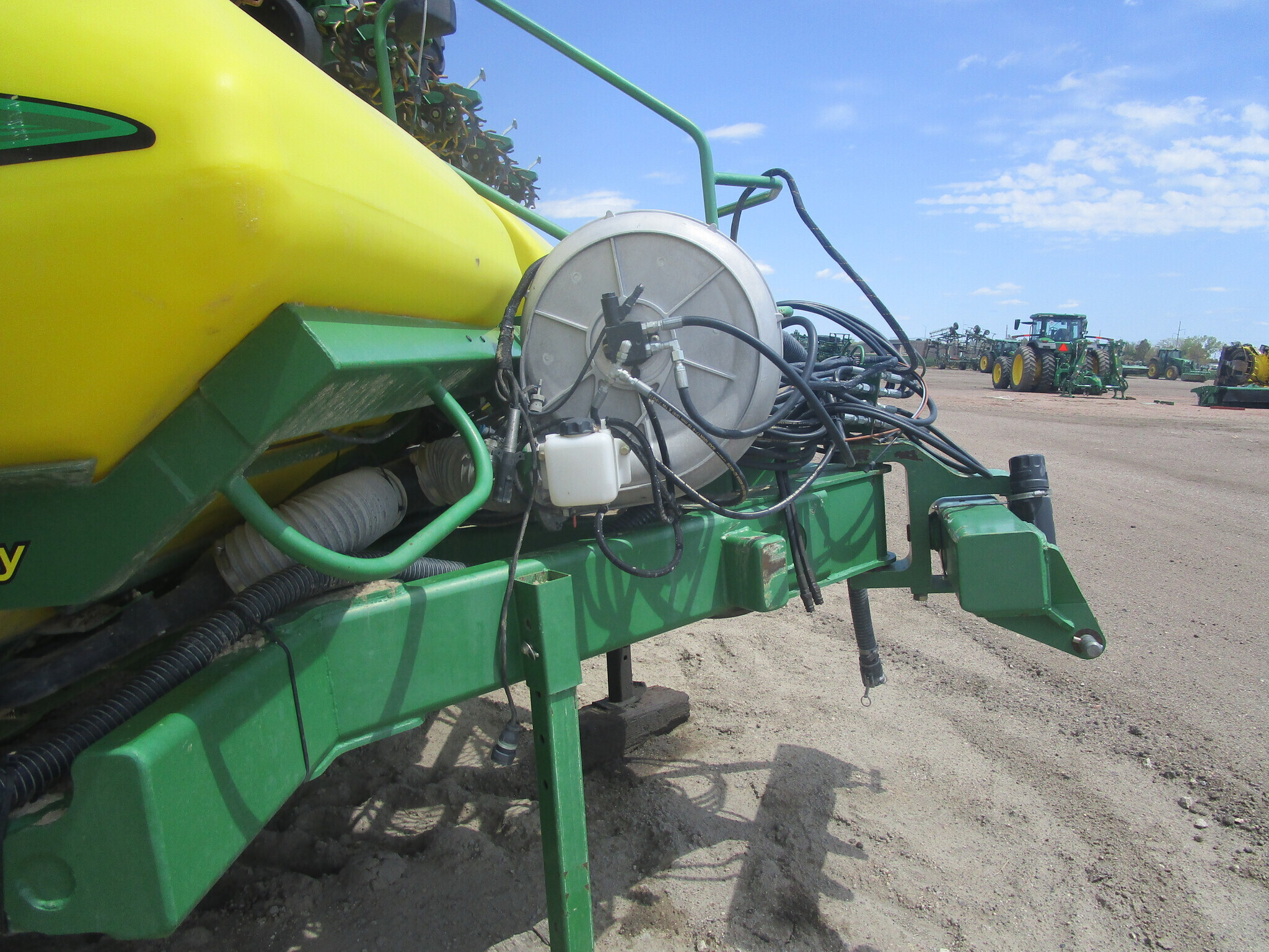 2013 John Deere DR24 Planter
