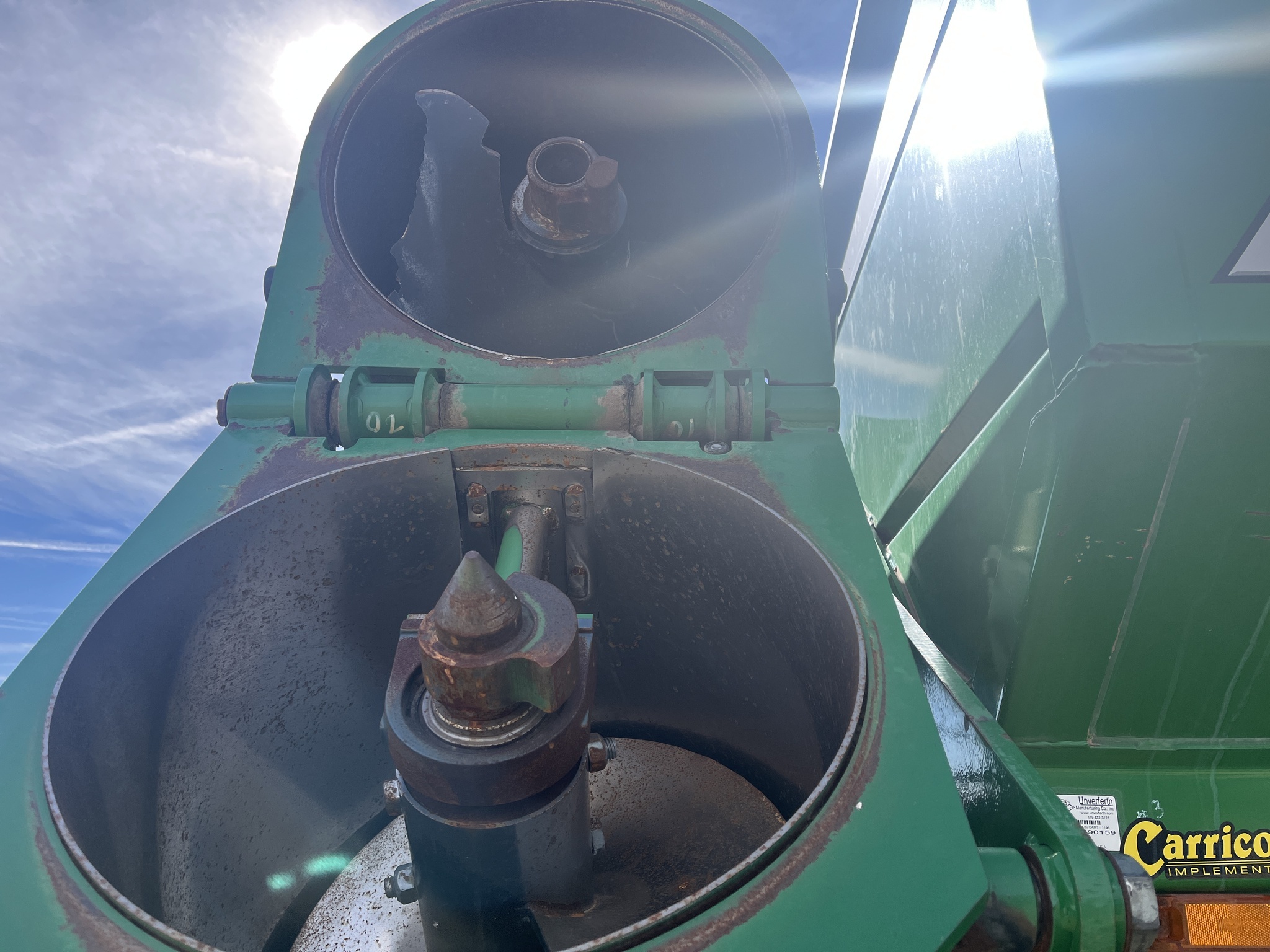 2013 Brent 1196 Grain Cart