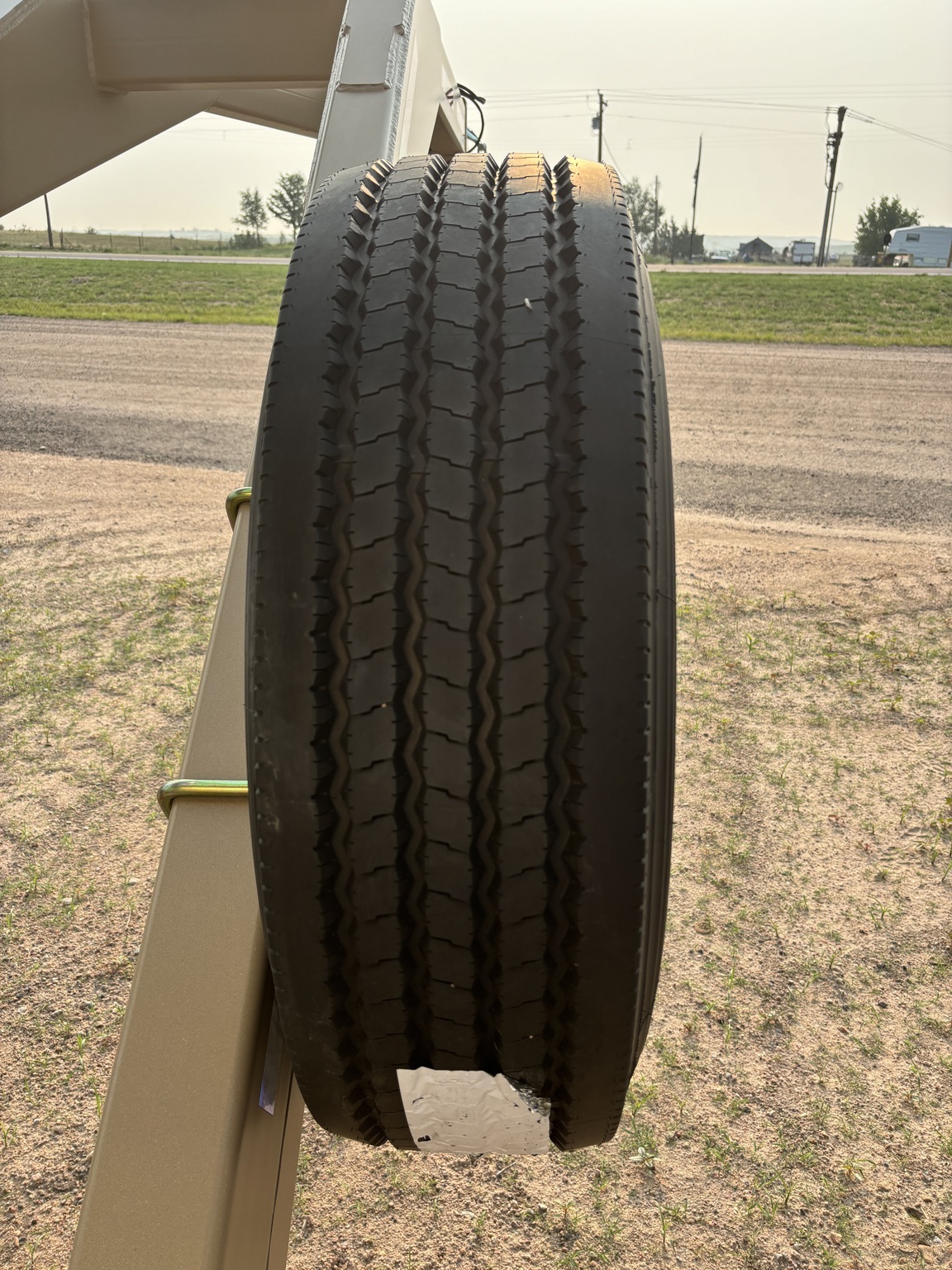 2022 Unverferth 3955 Seed Tender