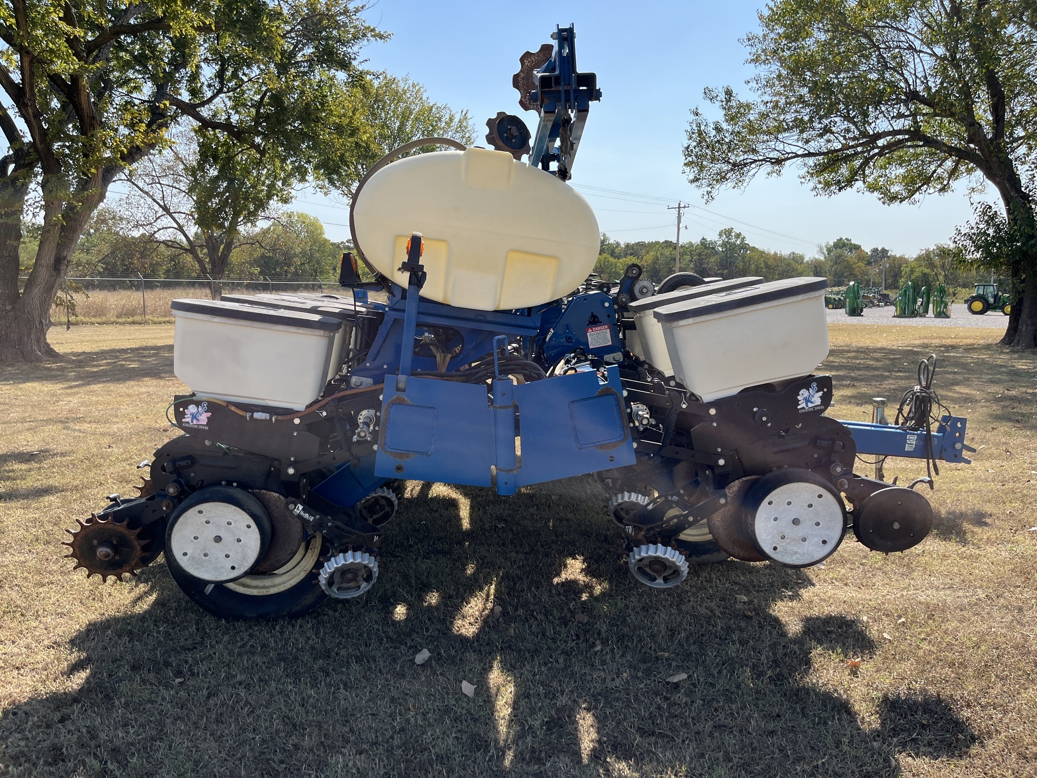 2014 Kinze 3200 Planter
