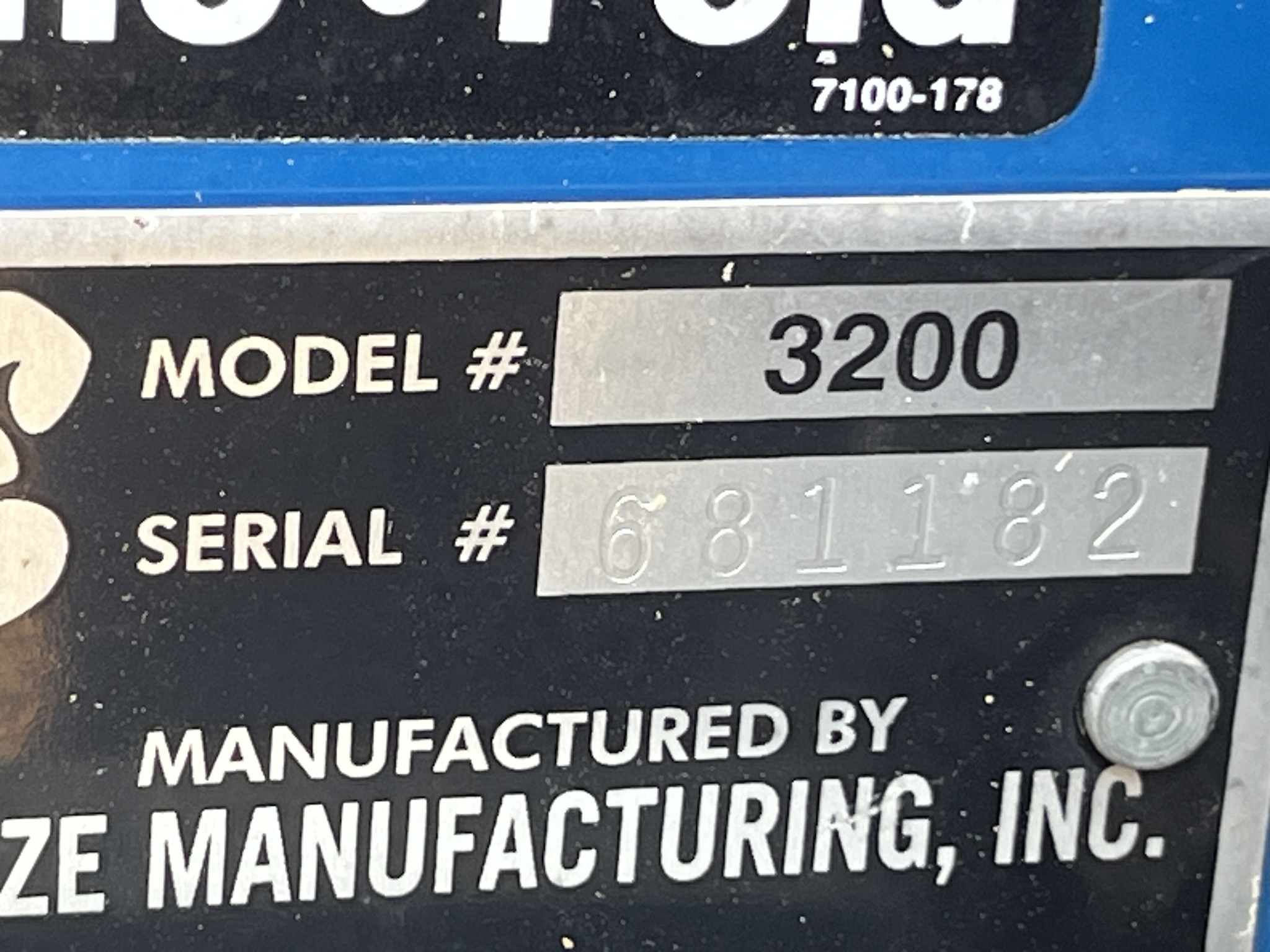 2014 Kinze 3200 Planter